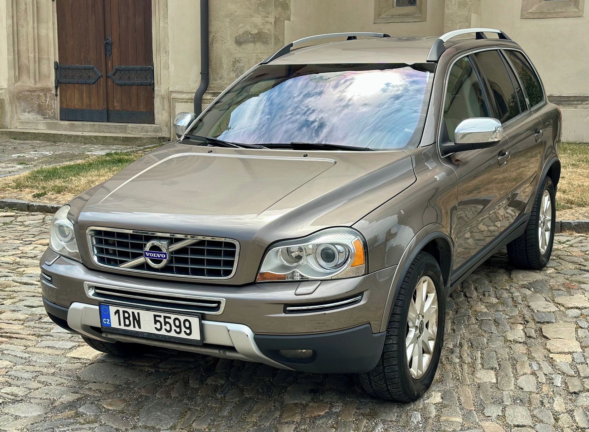 Volvo XC90, D5 Executive, 7 míst