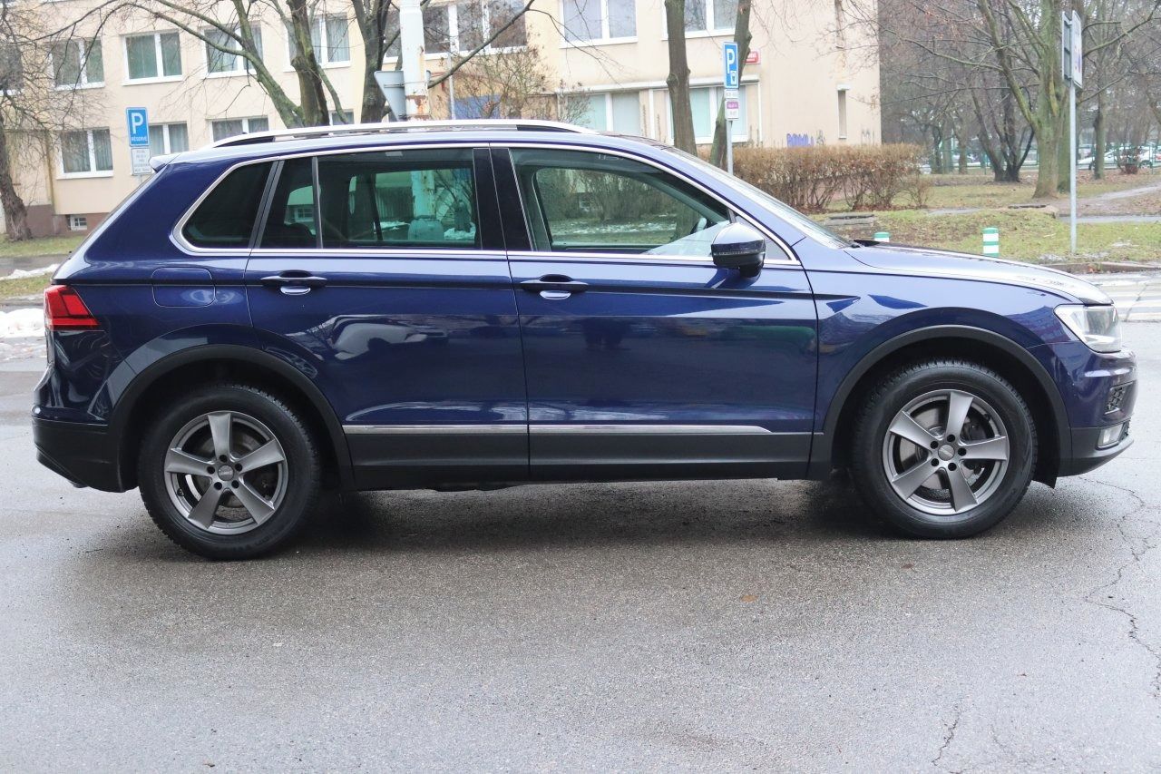 Volkswagen Tiguan, VW TIGUAN 1.4TSI 110kW - fotka 3