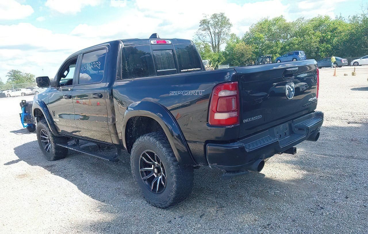 RAM 1500, Auto na cestě - fotka 5
