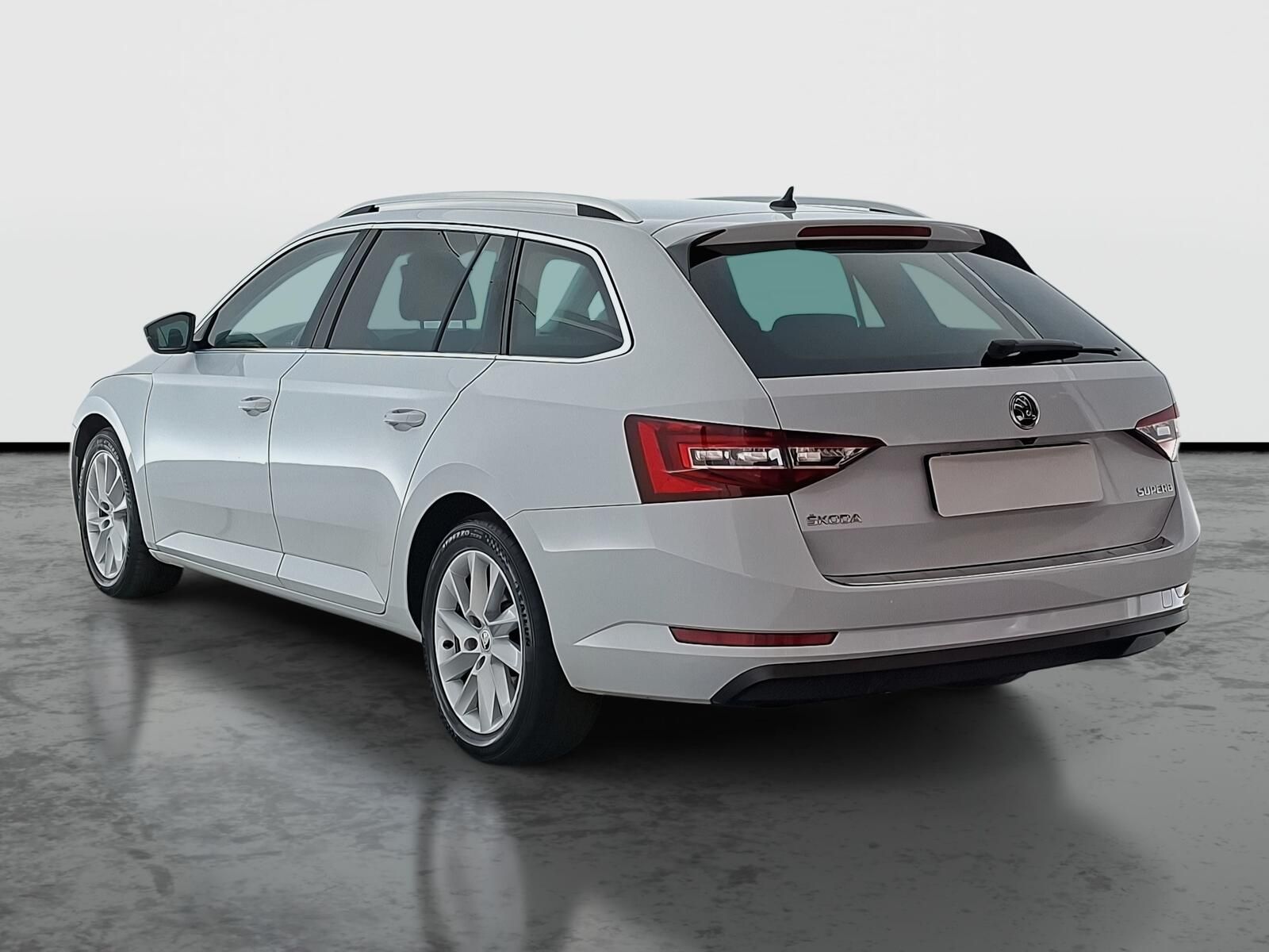 Škoda Superb, 2.0 TDI, Navi - fotka 4