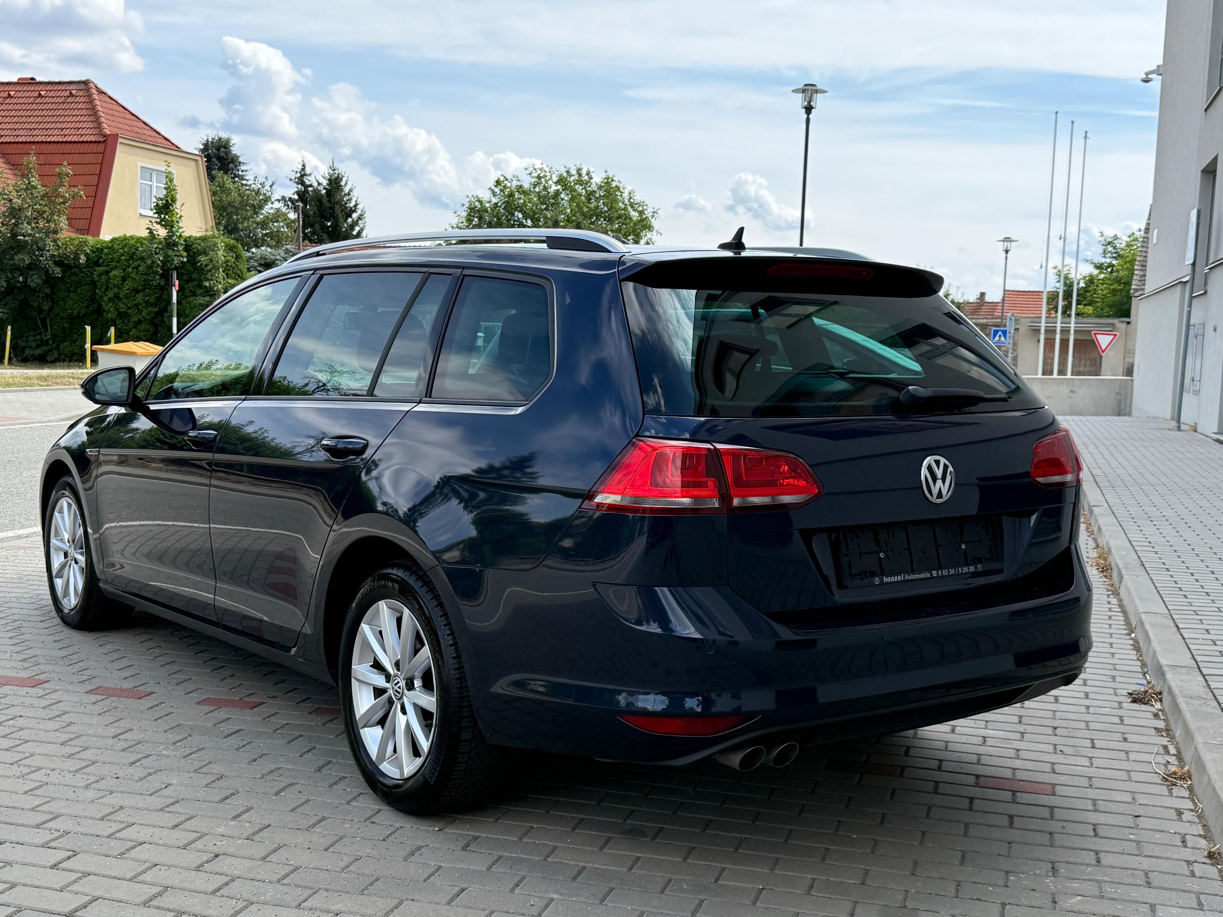Volkswagen Golf, VII 2.0 TDi 110 kw LOUNGE - fotka 6