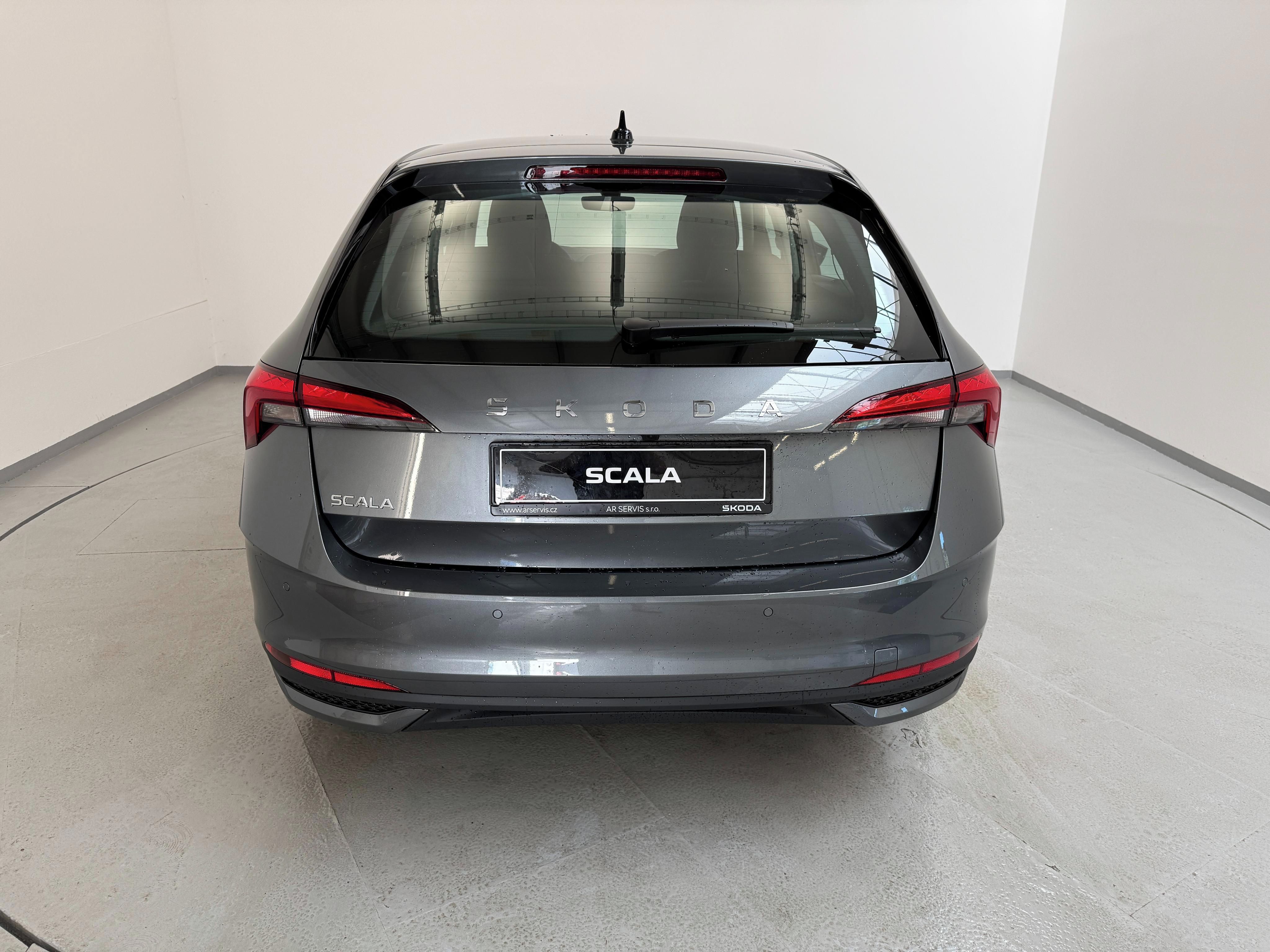 Škoda Scala, Classic 1,0 TSI 85 kW 7 DSG - fotka 4