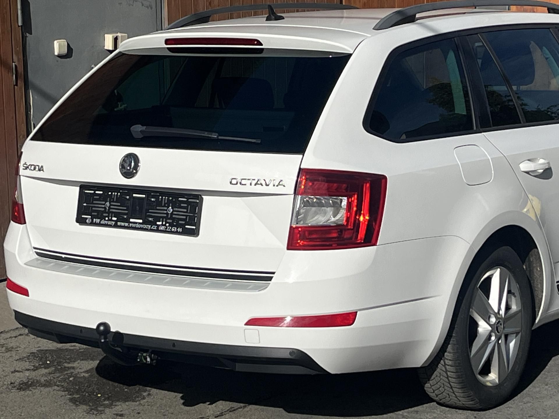 Škoda Octavia, 1,8 TSi DSG - fotka 5