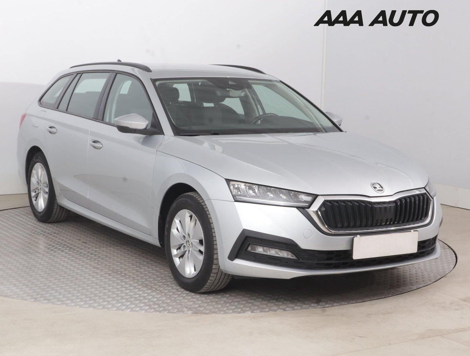 Škoda Octavia, 2.0 TDI, Ambition, ČR,1.maj