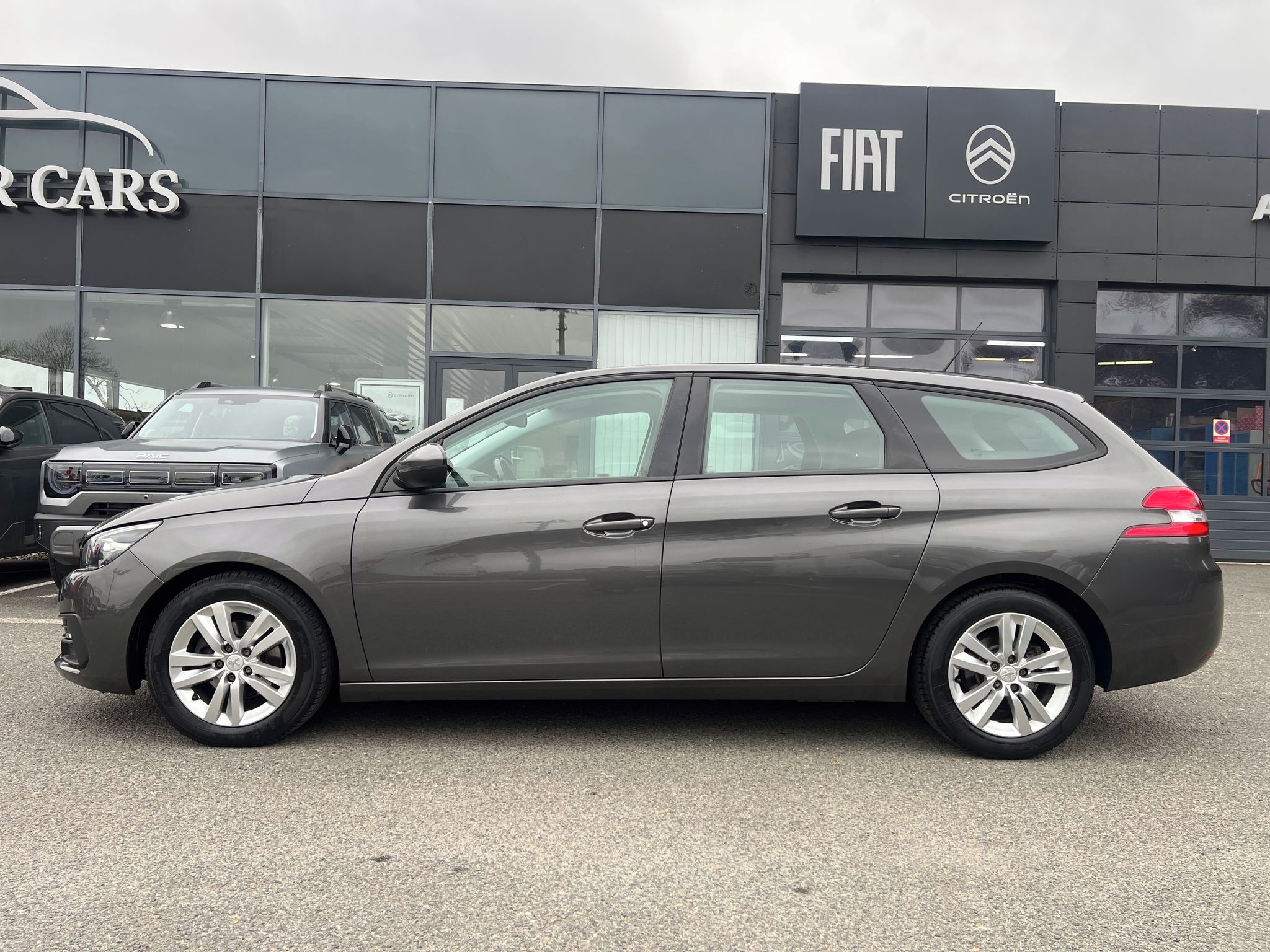 Peugeot 308, 1.2 131k ZÁRUKA SERVIS NAVI - fotka 4