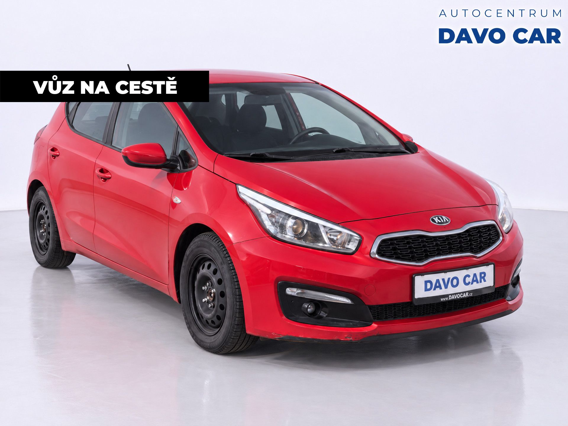 Kia Cee´d, 1,4 i 73kW Exclusive CZ DPH - fotka 4