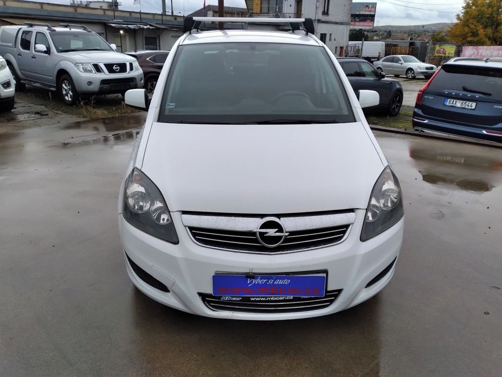 Opel Zafira, 1.7 CDTI 7 MÍST KLIMA - fotka 2