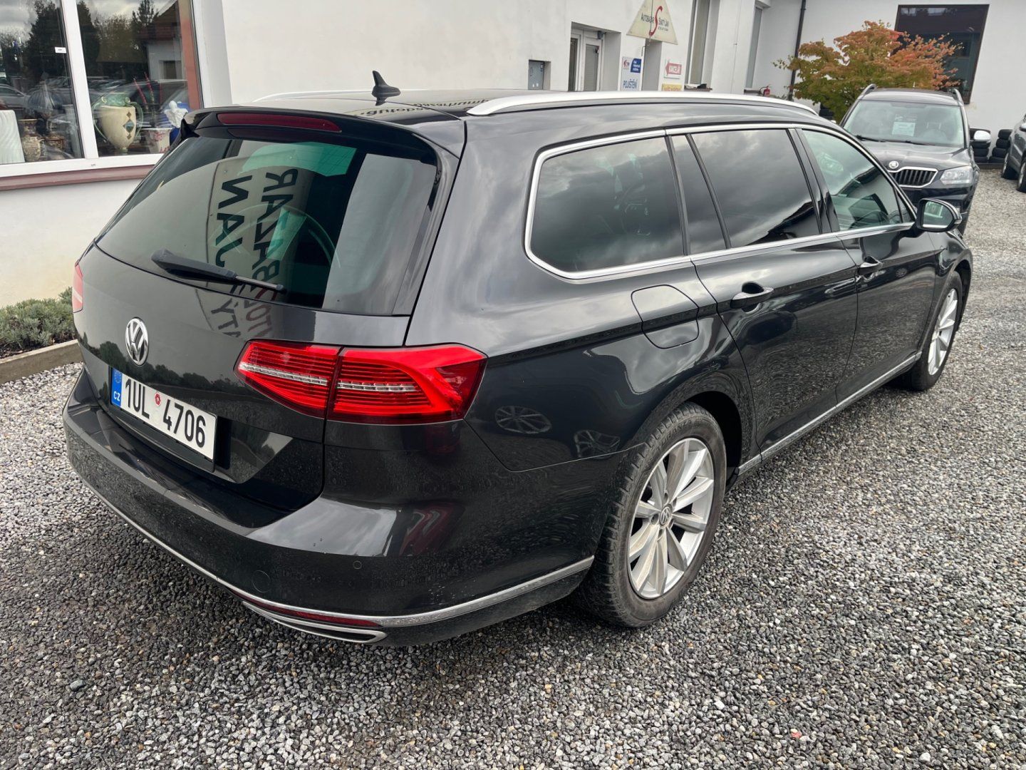 Volkswagen Passat, 2.0 TDI R-Line LED , NAVI - fotka 2