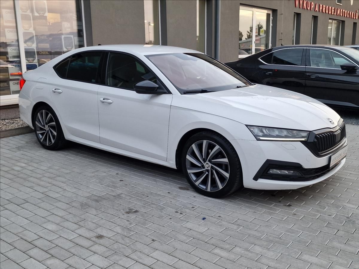 Škoda Octavia, 2.0 TDI DSG Style Sport,1.Maj - fotka 2