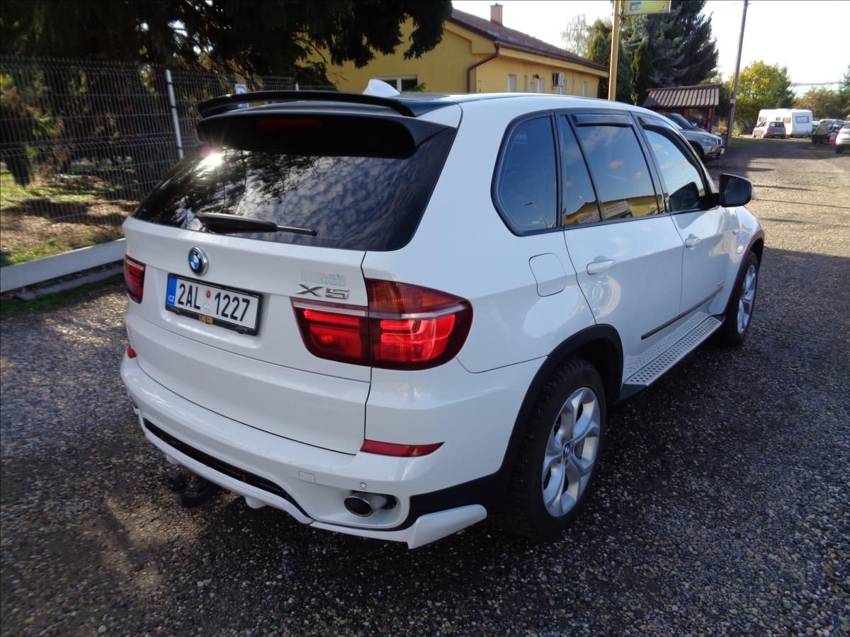 BMW X5, 3,0 - fotka 6
