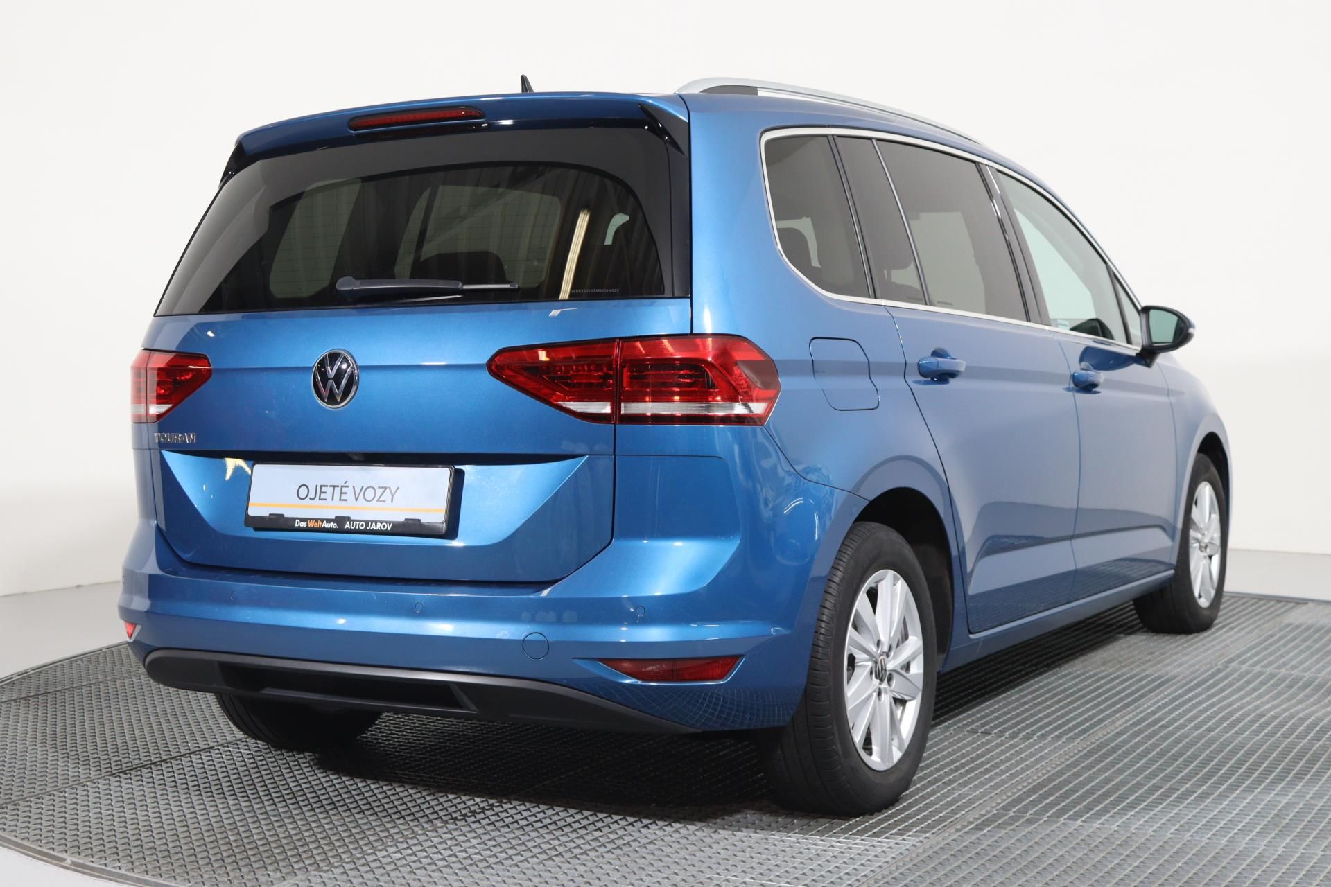 Volkswagen Touran, 1,5 TSI 110kW DSG Highline/ TA - fotka 2