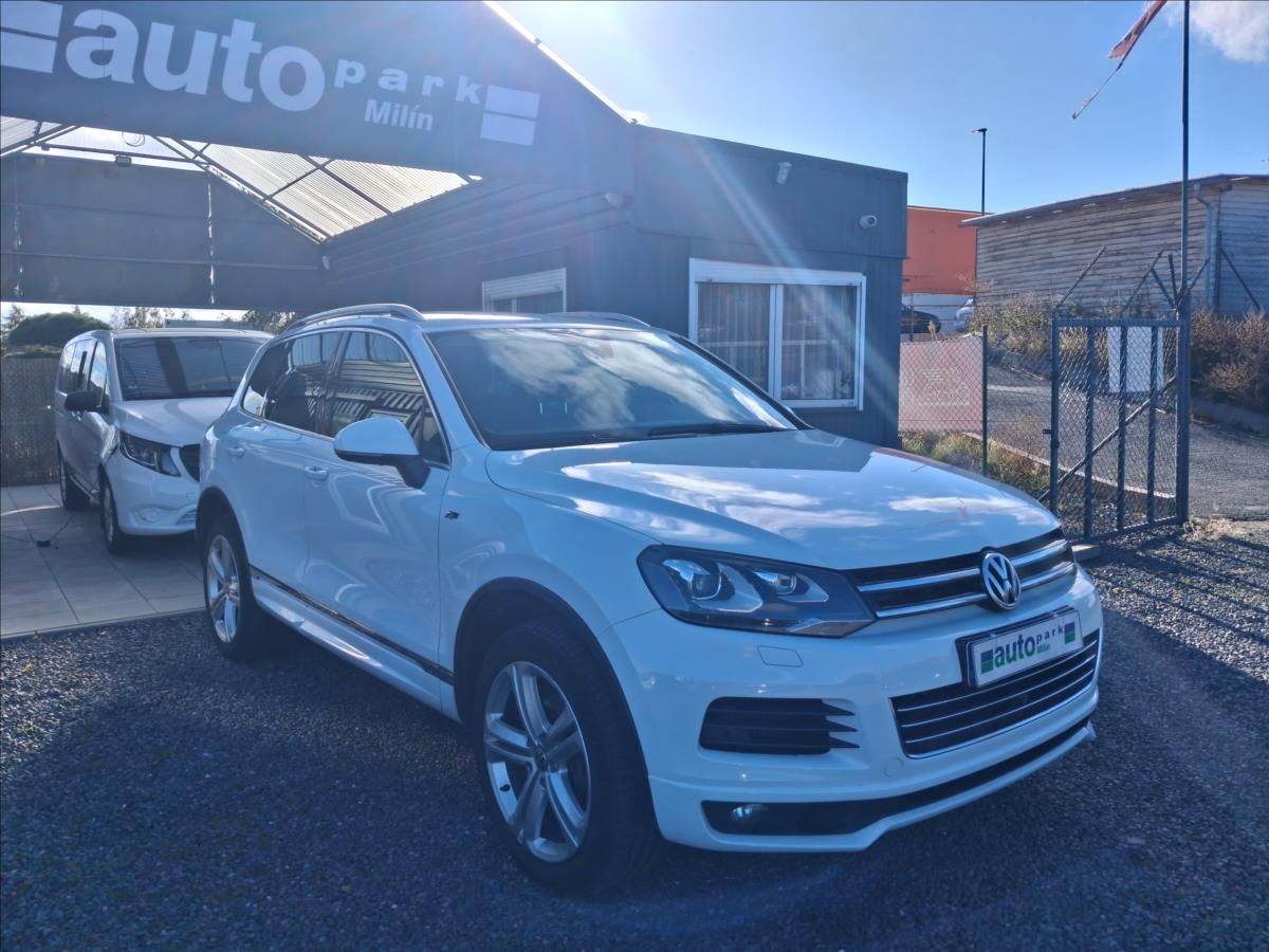 Volkswagen Touareg, 3,0 R-Line, CZ, kamera