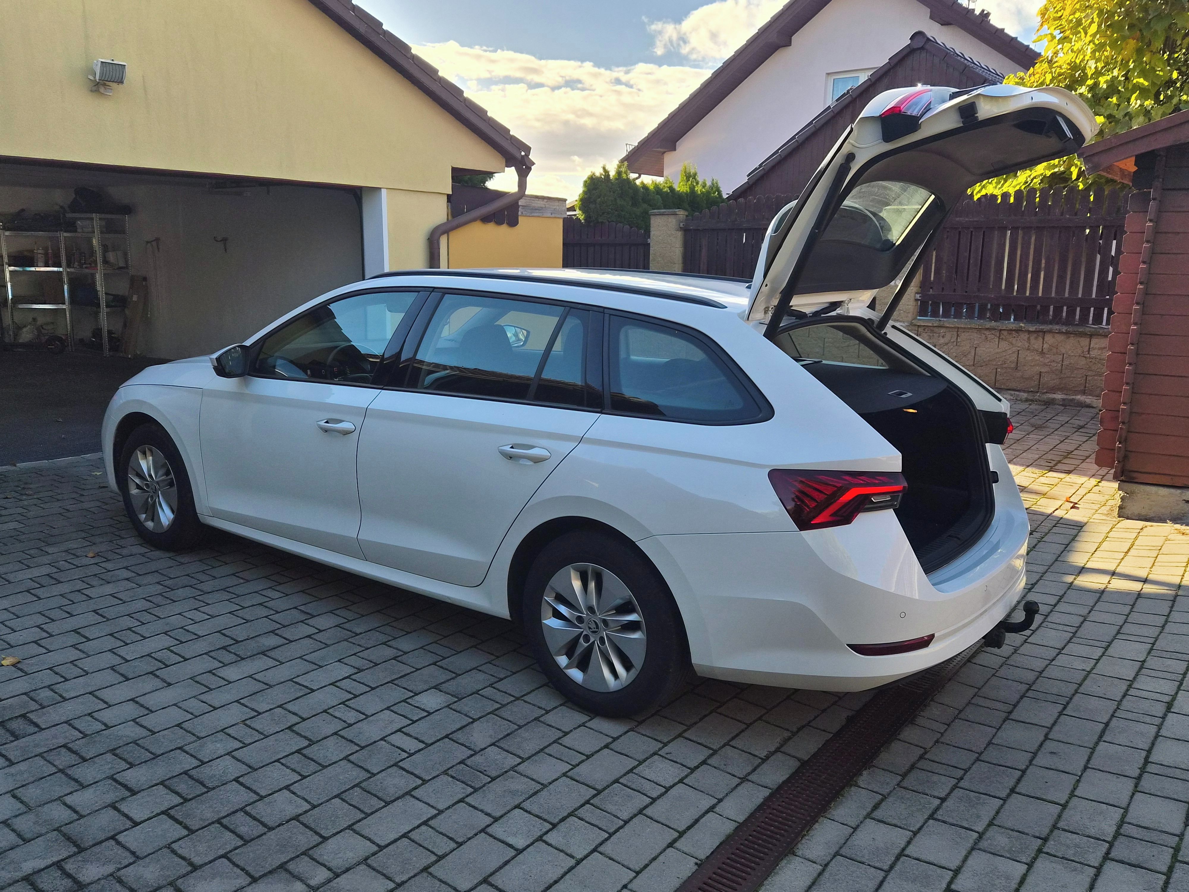 Škoda Octavia, 1,0TSi 81kw VIRTUAL tažný - fotka 6