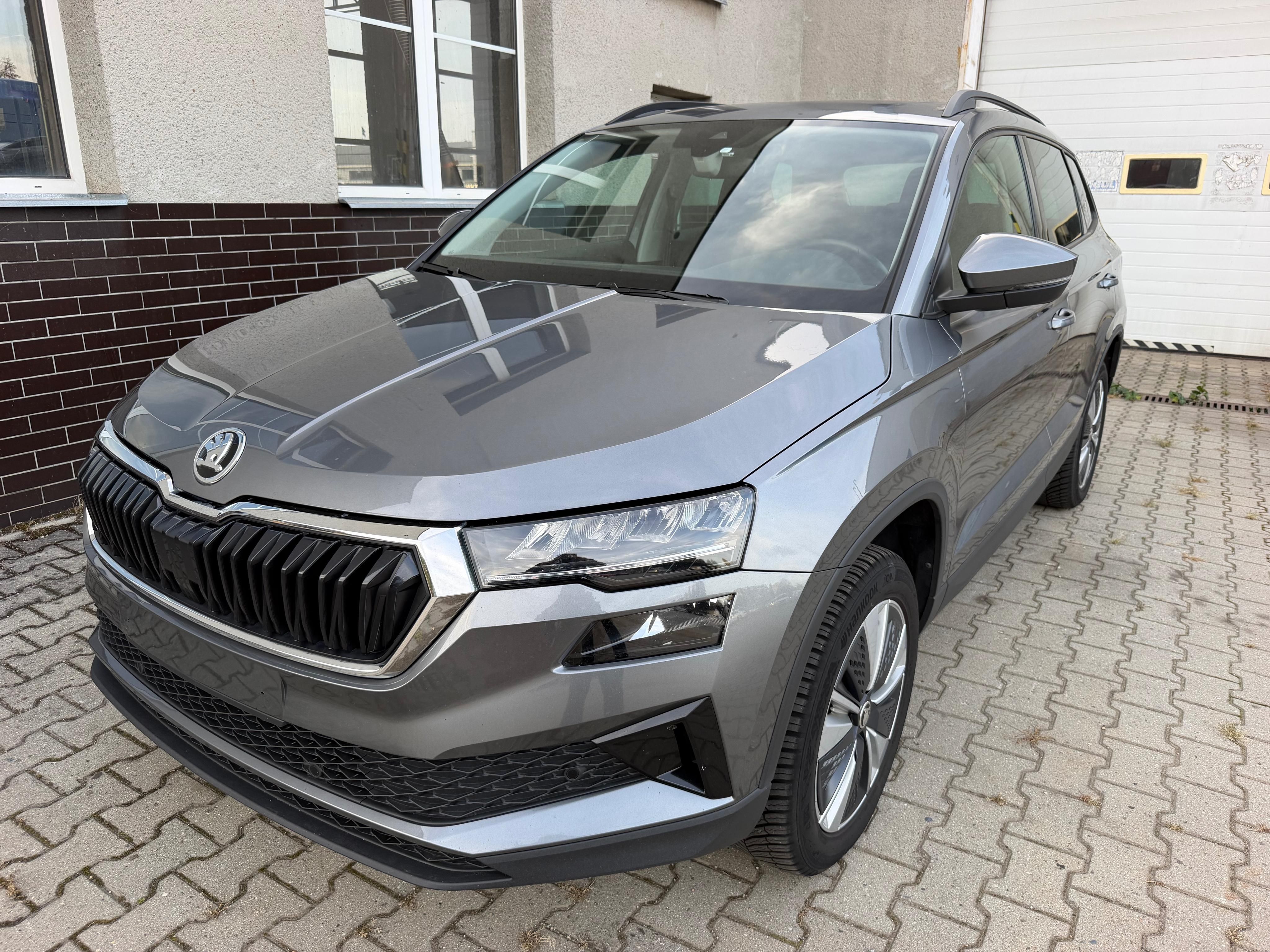 Škoda Karoq, 1.5 TSI DSG - fotka 2