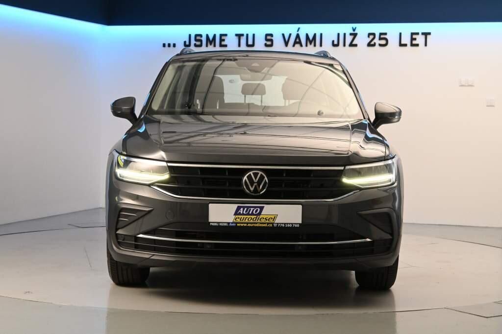 Volkswagen Tiguan, 2.0 DSG LED ACC Kamera Tažné T - fotka 3