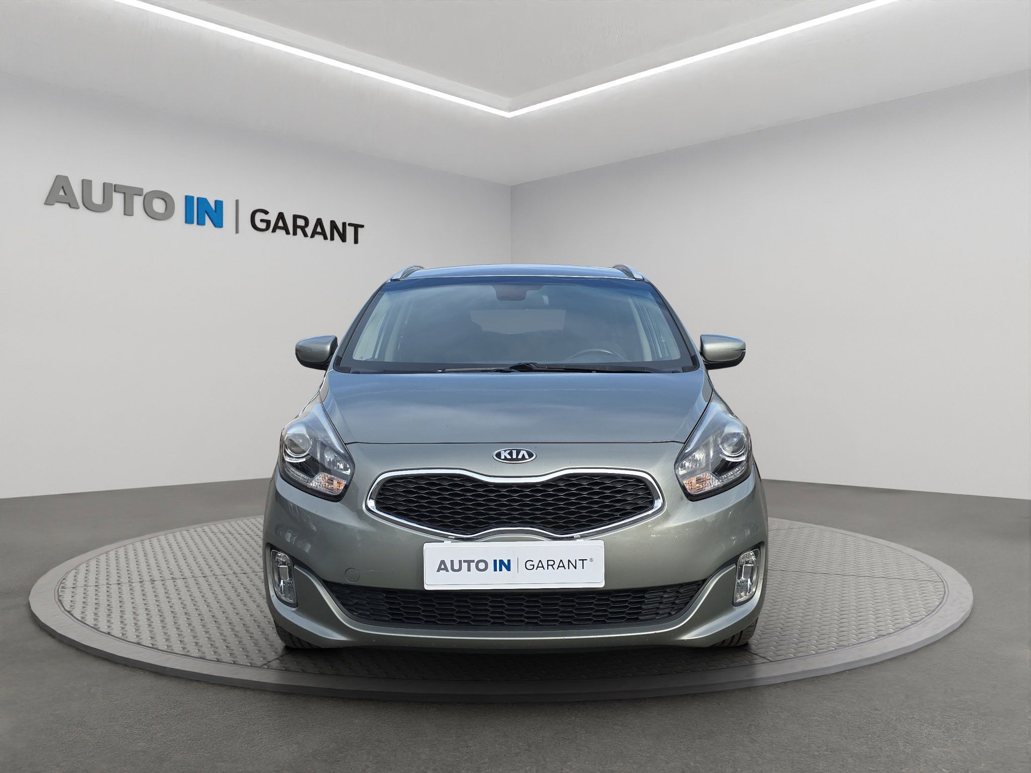 Kia Carens, 1.6 GDi 99kW, DPH, 1. Maj. - fotka 2