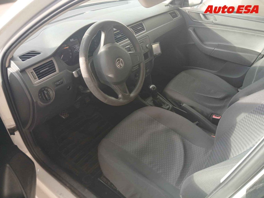 Škoda Rapid, 1.6 TDi,ČR - fotka 3