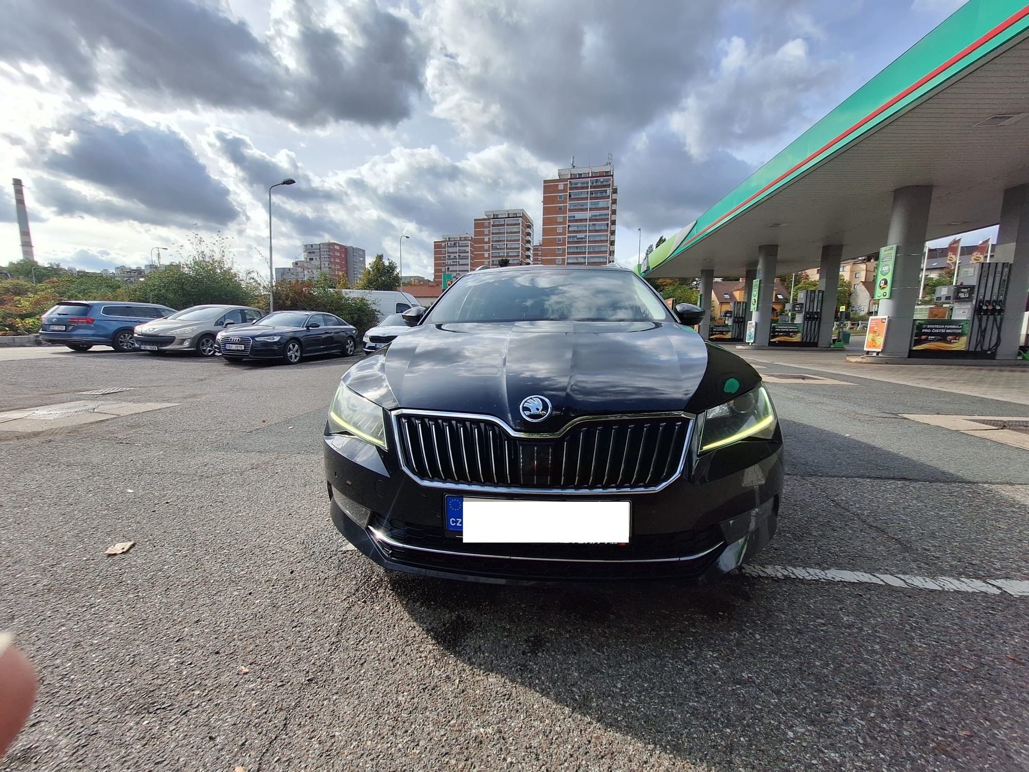 Škoda Superb, Škoda Superb 3 komb 2.0TDI DSG - fotka 2