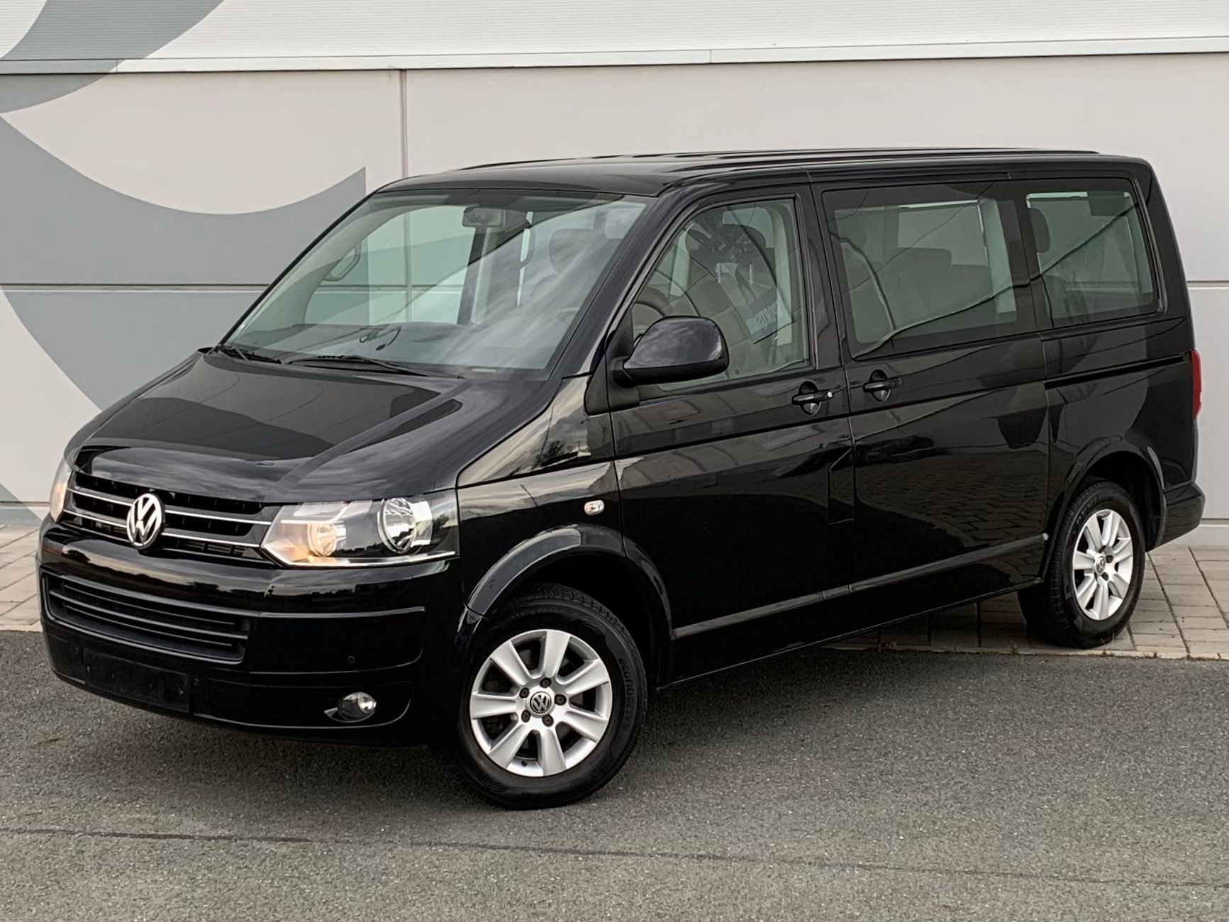 Volkswagen Multivan, 103kw, Comfort, 2xšoupačky - fotka 2