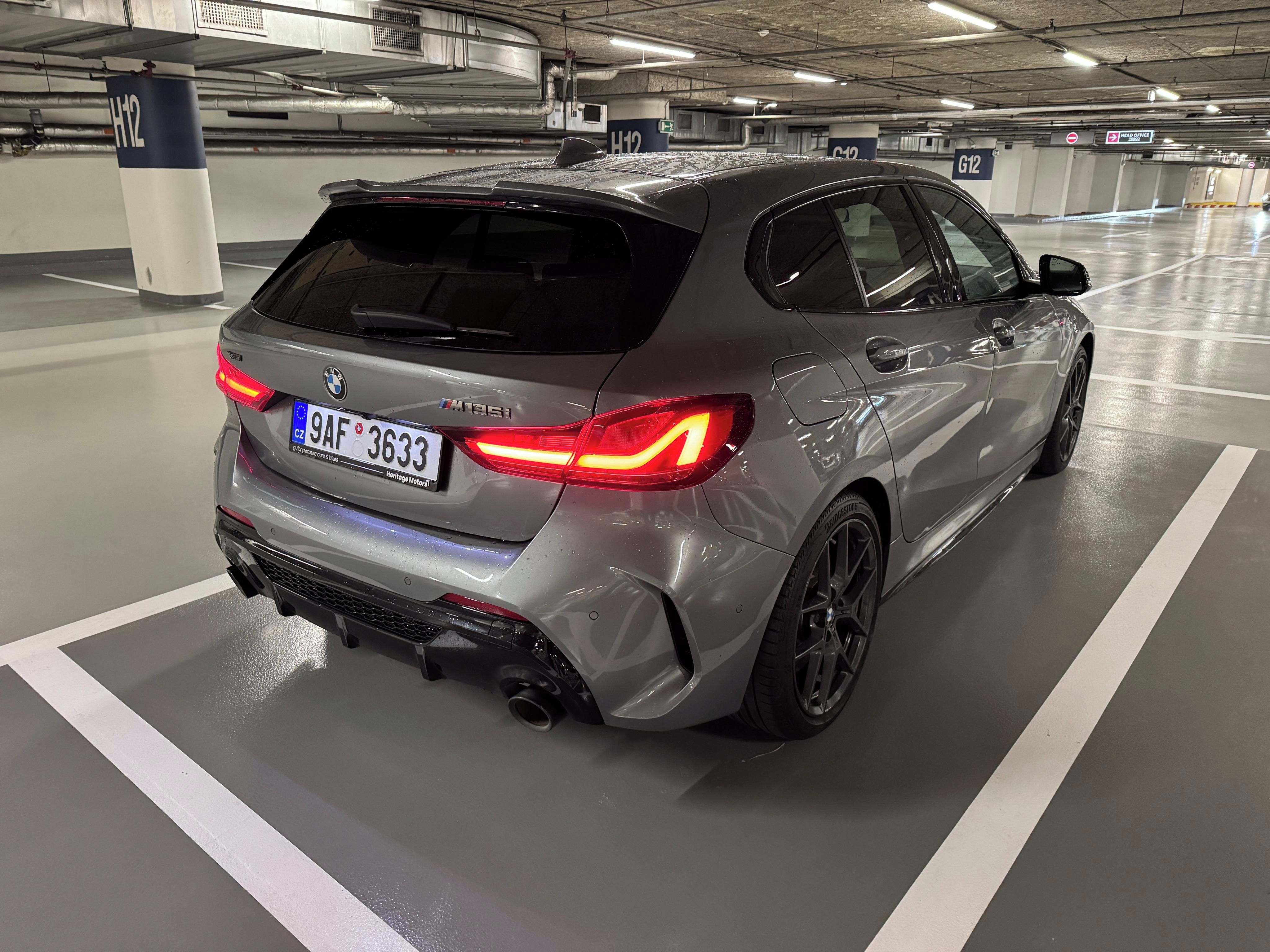 BMW Řada 1, BMW M135i xDrive M Sport Pro - fotka 3
