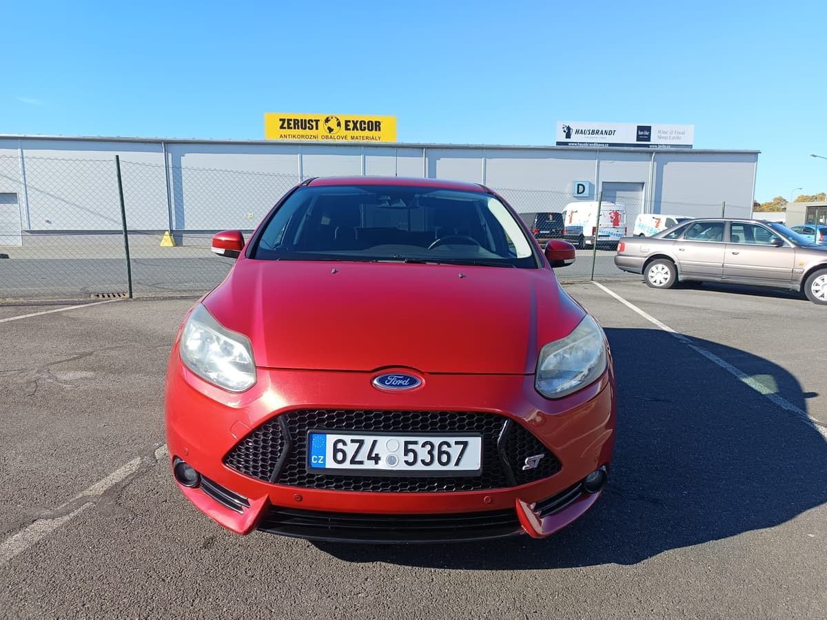 Ford Focus - fotka 3