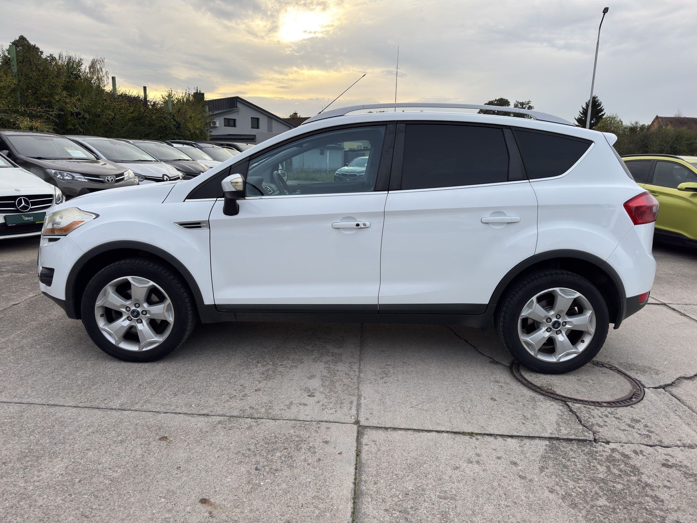 Ford Kuga, 2.0 TDCi 100 kW Titanium 4x4 - fotka 3