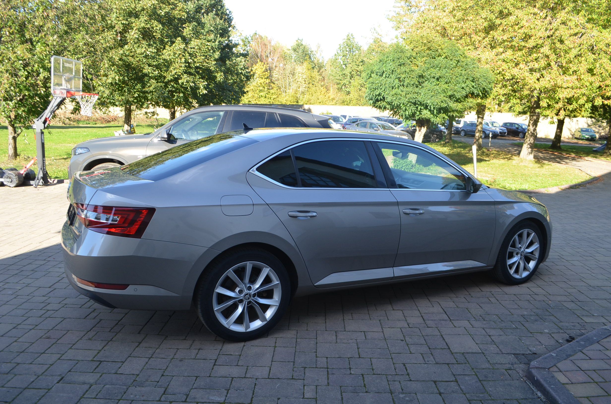 Škoda Superb, 2.0TDi *LAURIN KLEMENT*MAX VÝB - fotka 4