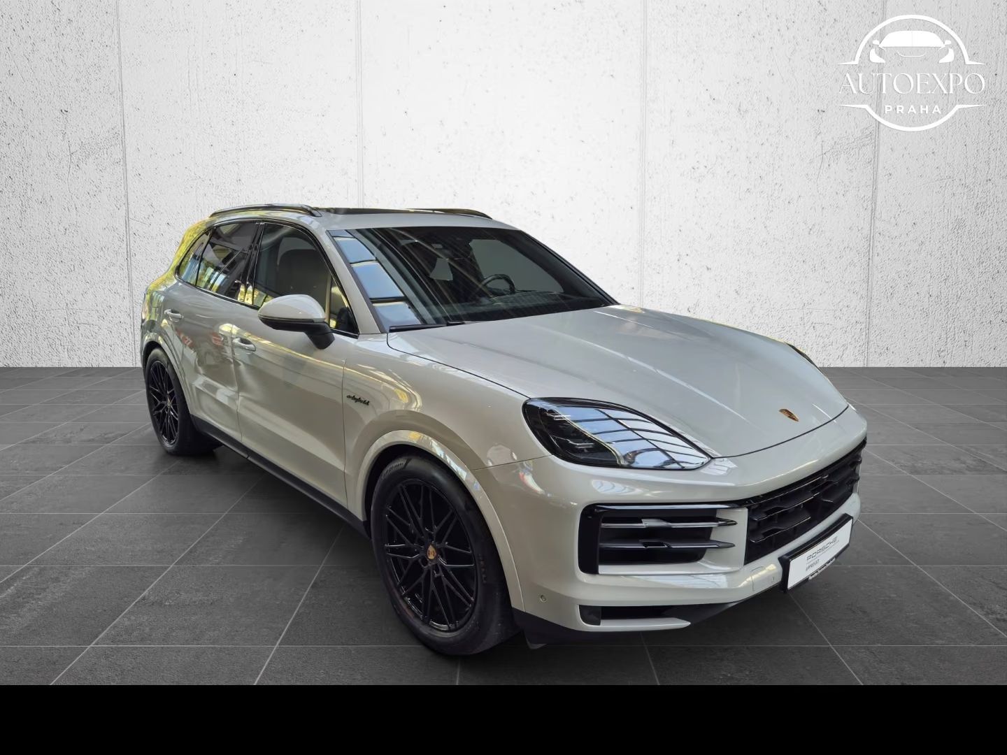 Porsche Cayenne, E-Hybrid Panorama*Tažné* - fotka 2