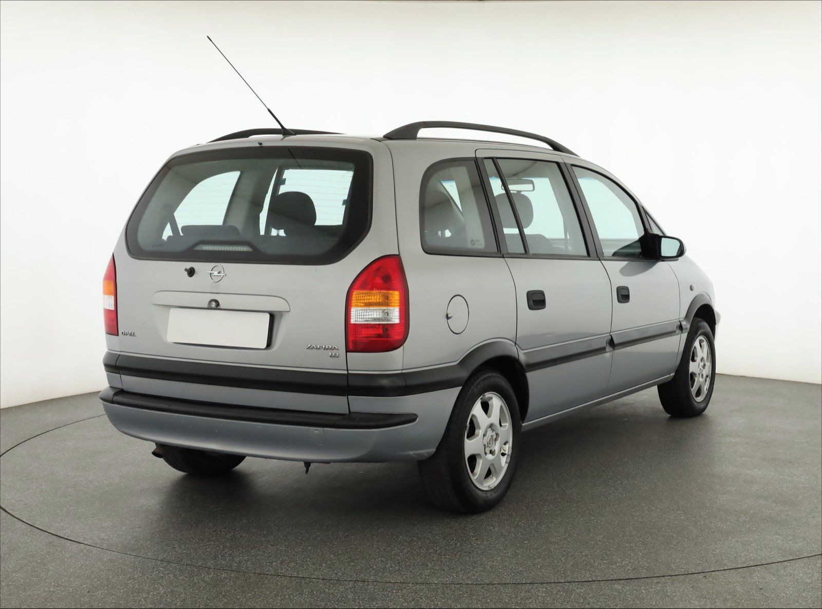 Opel Zafira, 1.8 16V, 7 míst, po STK - fotka 5