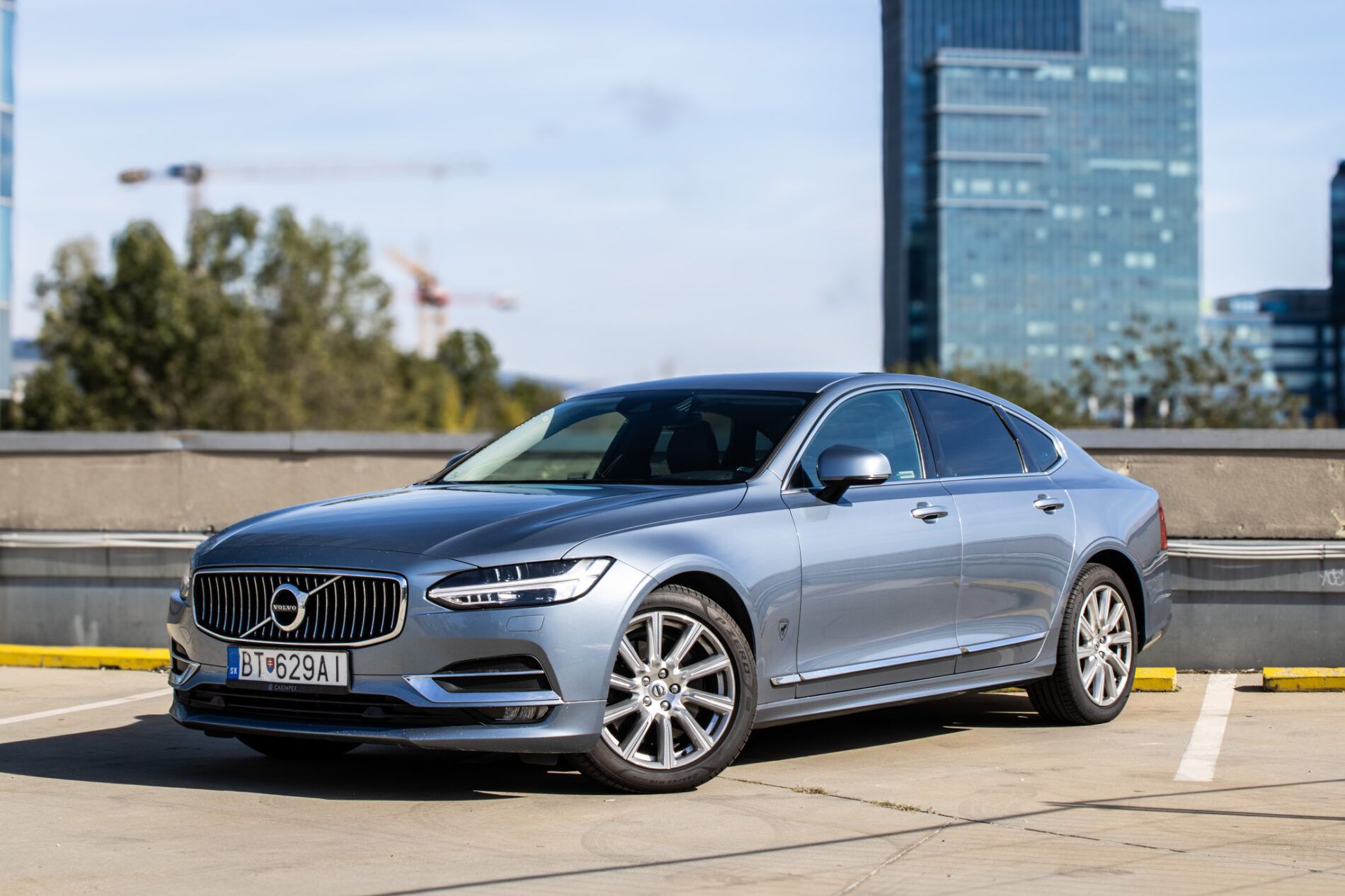 Volvo S90