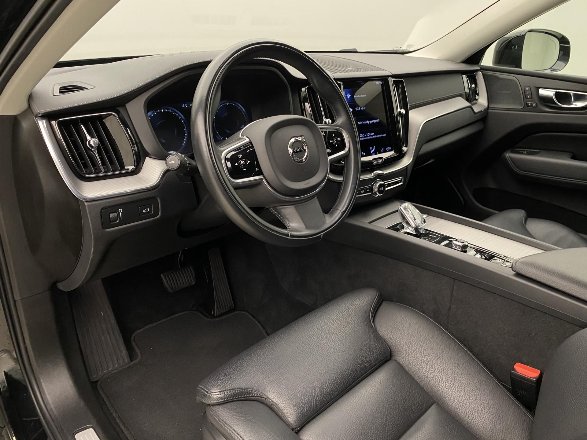 Volvo XC60, B5 AWD INSCRIPTION AUT - fotka 4