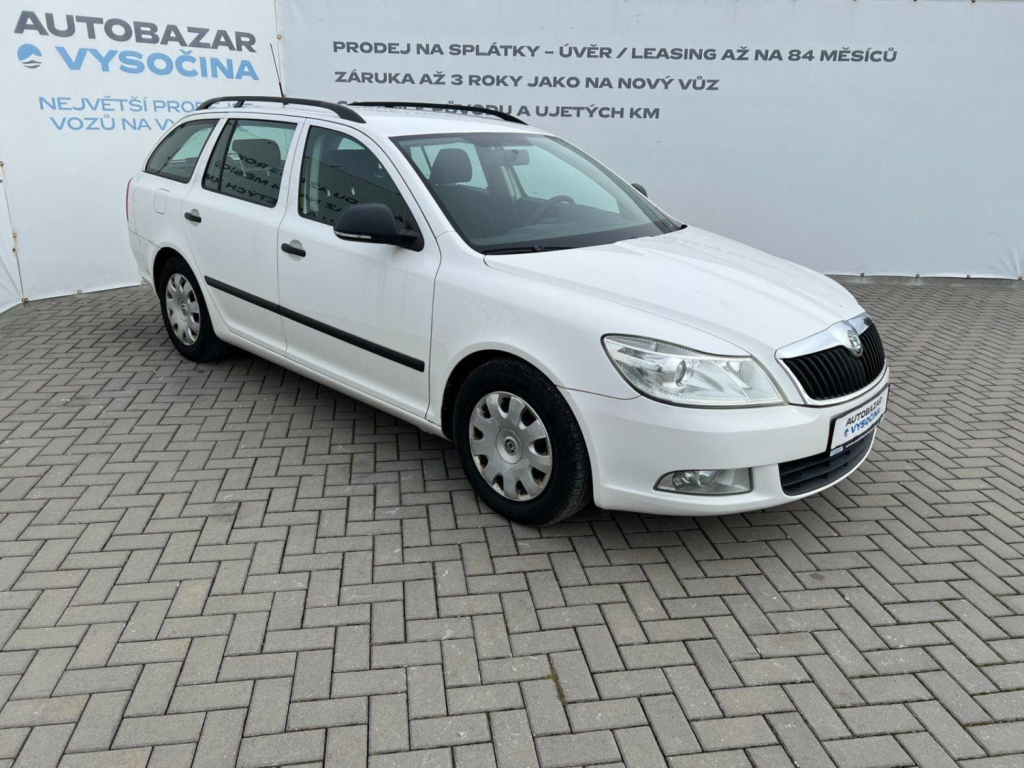 Škoda Octavia, 1.6TDi 77kW! 2x kola! - fotka 3