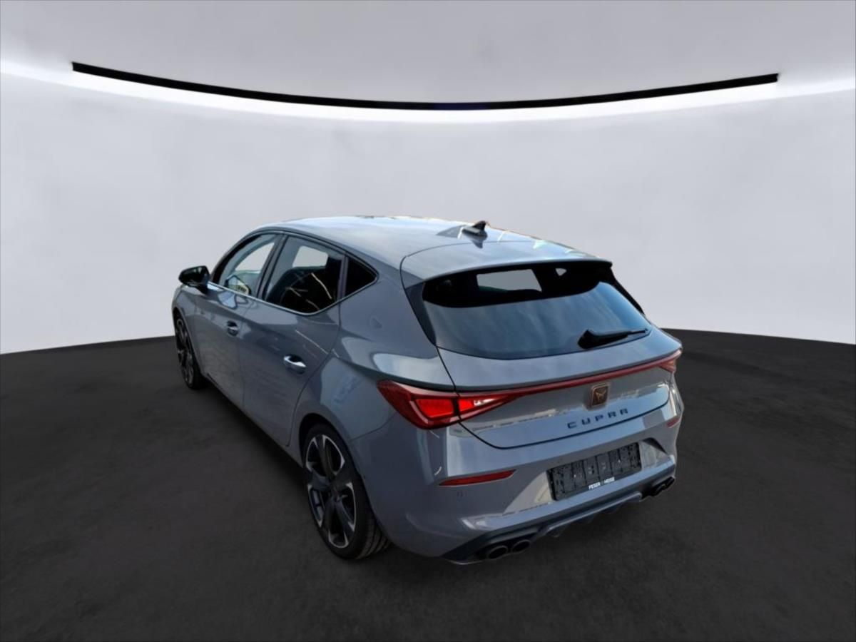 Cupra Leon, 2,0 TSI 221 KW - fotka 3