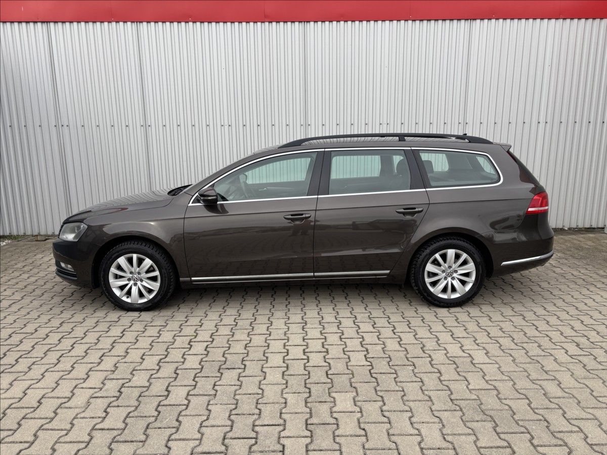 Volkswagen Passat Variant, 0,0 1,4 TSi Comfortline - fotka 5