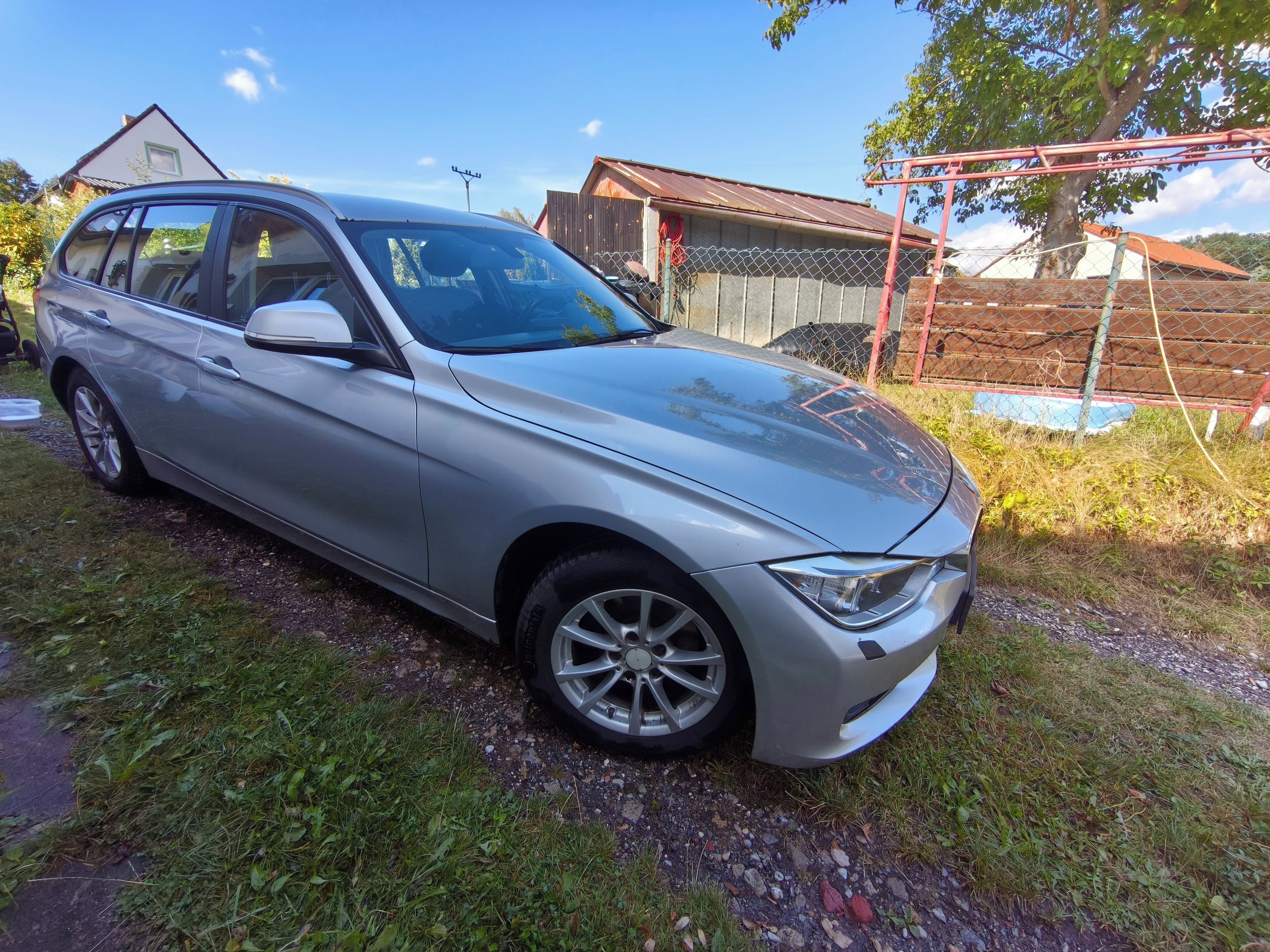 BMW Řada 3, BMW 318d xDrive F31 | 2014 - fotka 3