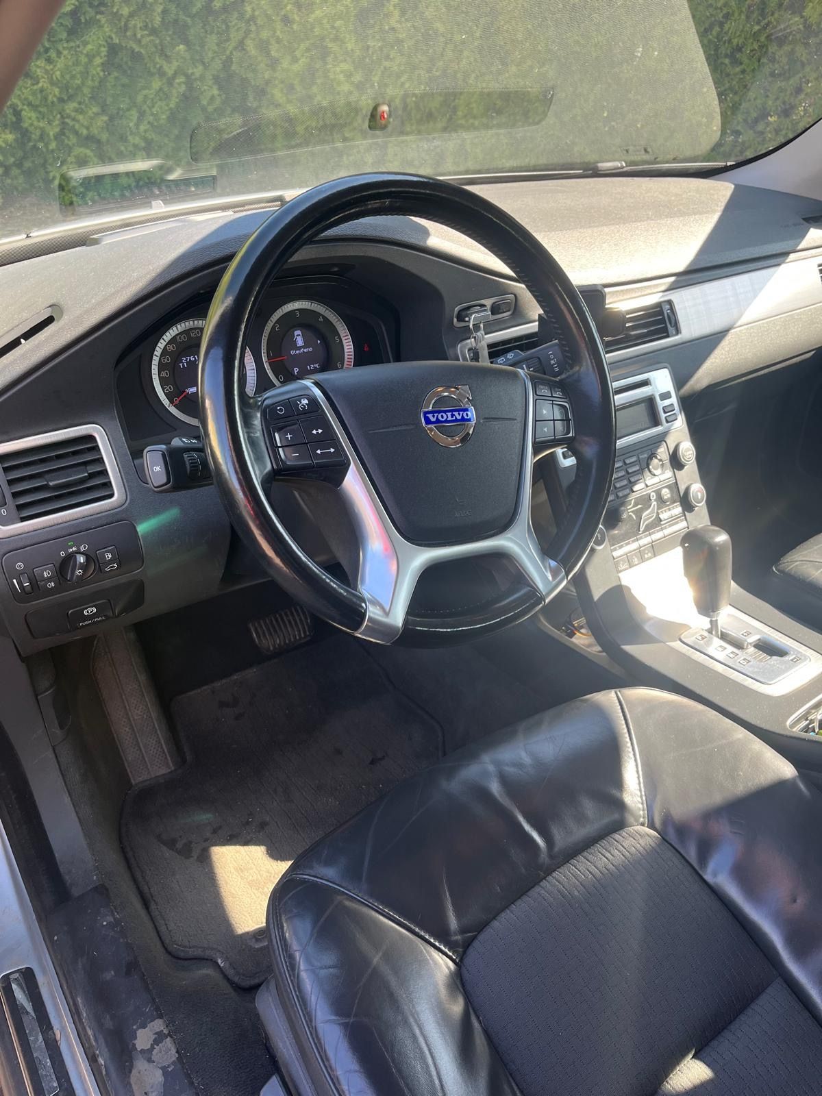 Volvo V70, Velmi dobry stav, spolehlive - fotka 6