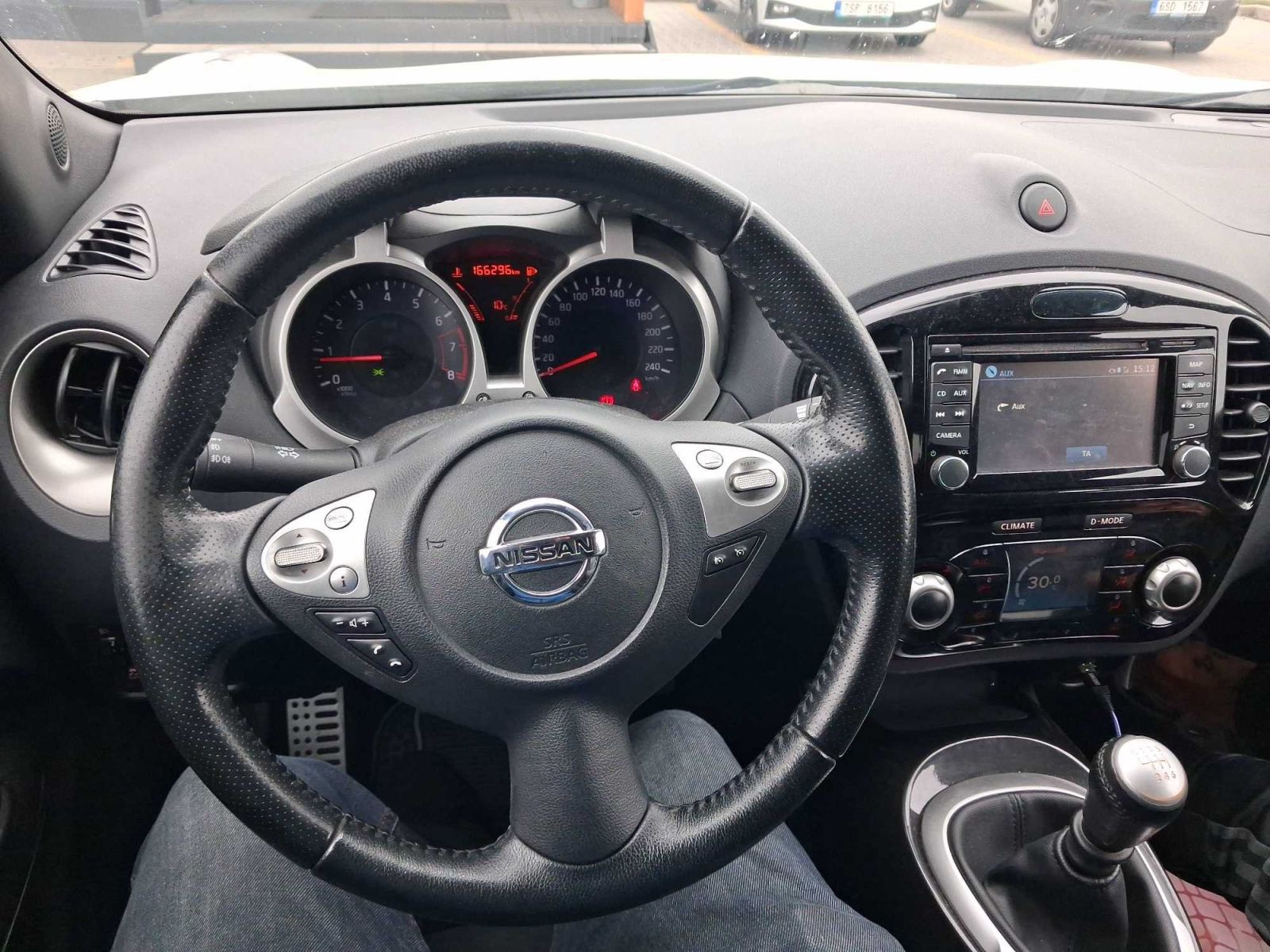 Nissan Juke, 1.6 DIG-T, Navi - fotka 3