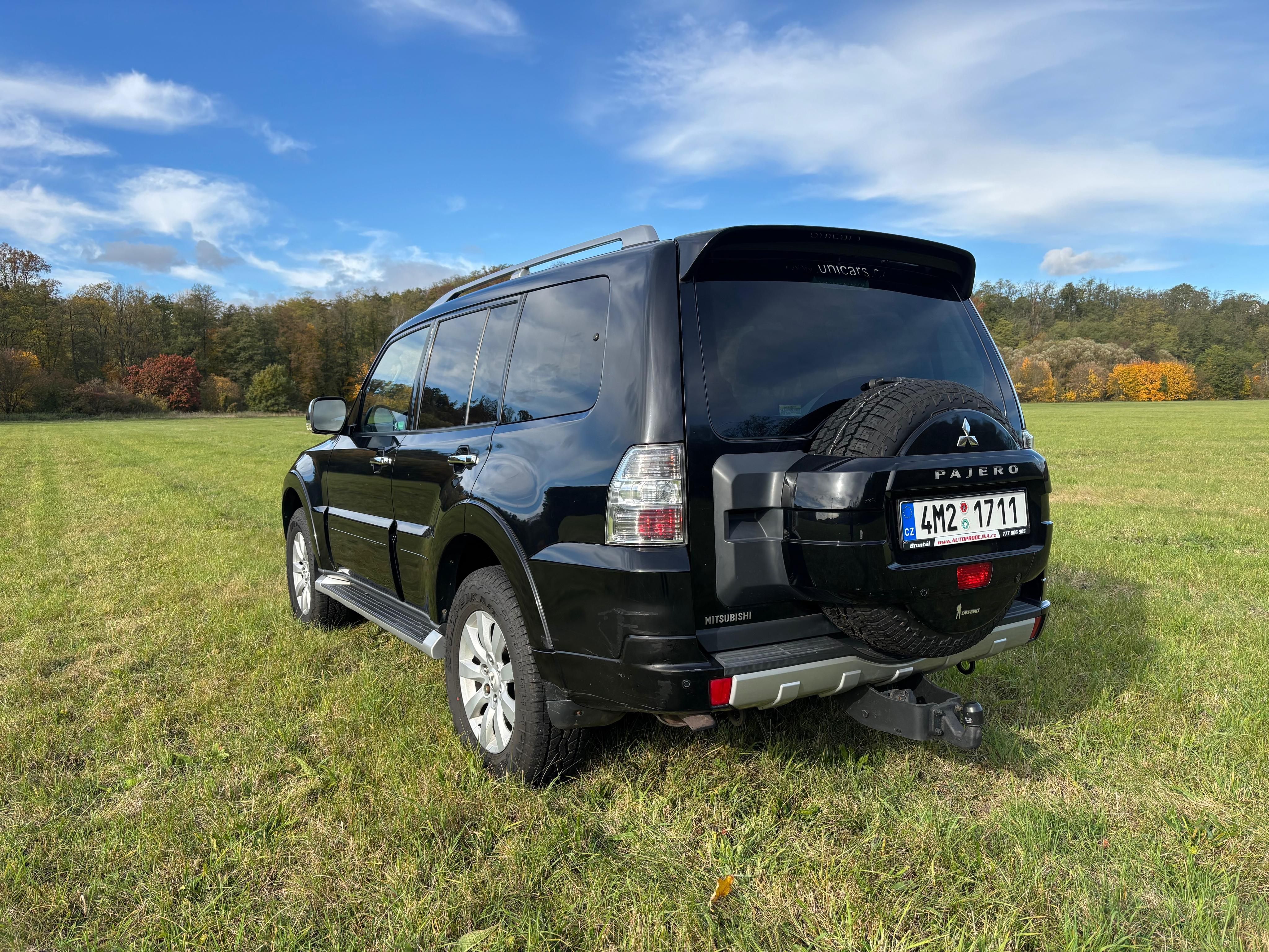 Mitsubishi Pajero, 3,2 DI-D 147kw, automat - fotka 4