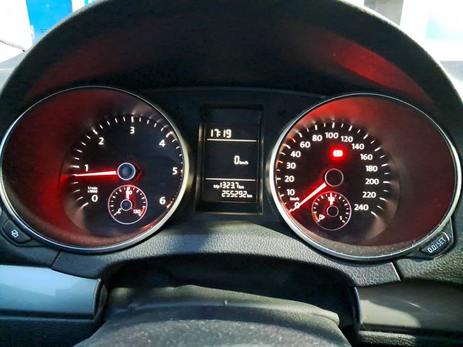 Volkswagen Golf, 1.6 TDI, po STK - fotka 3
