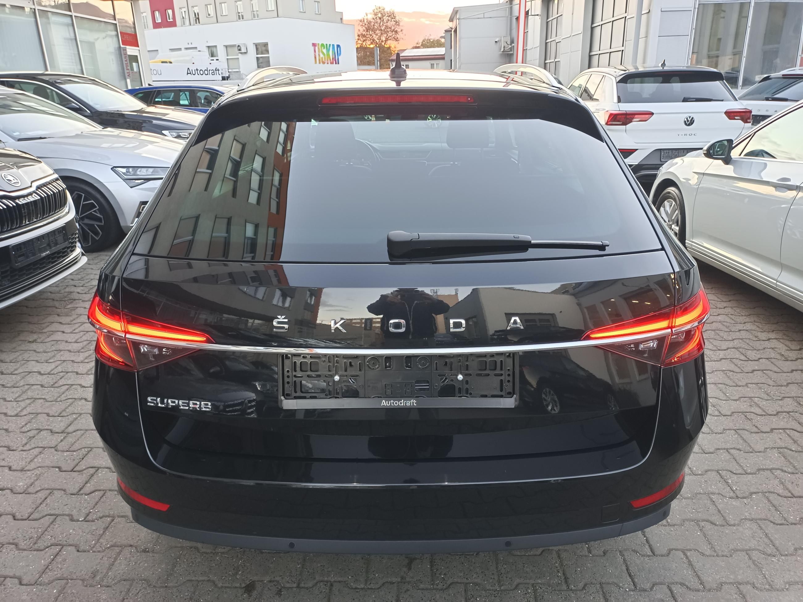 Škoda Superb, 2.0 TDI 110kW DSG / Tažné - fotka 5