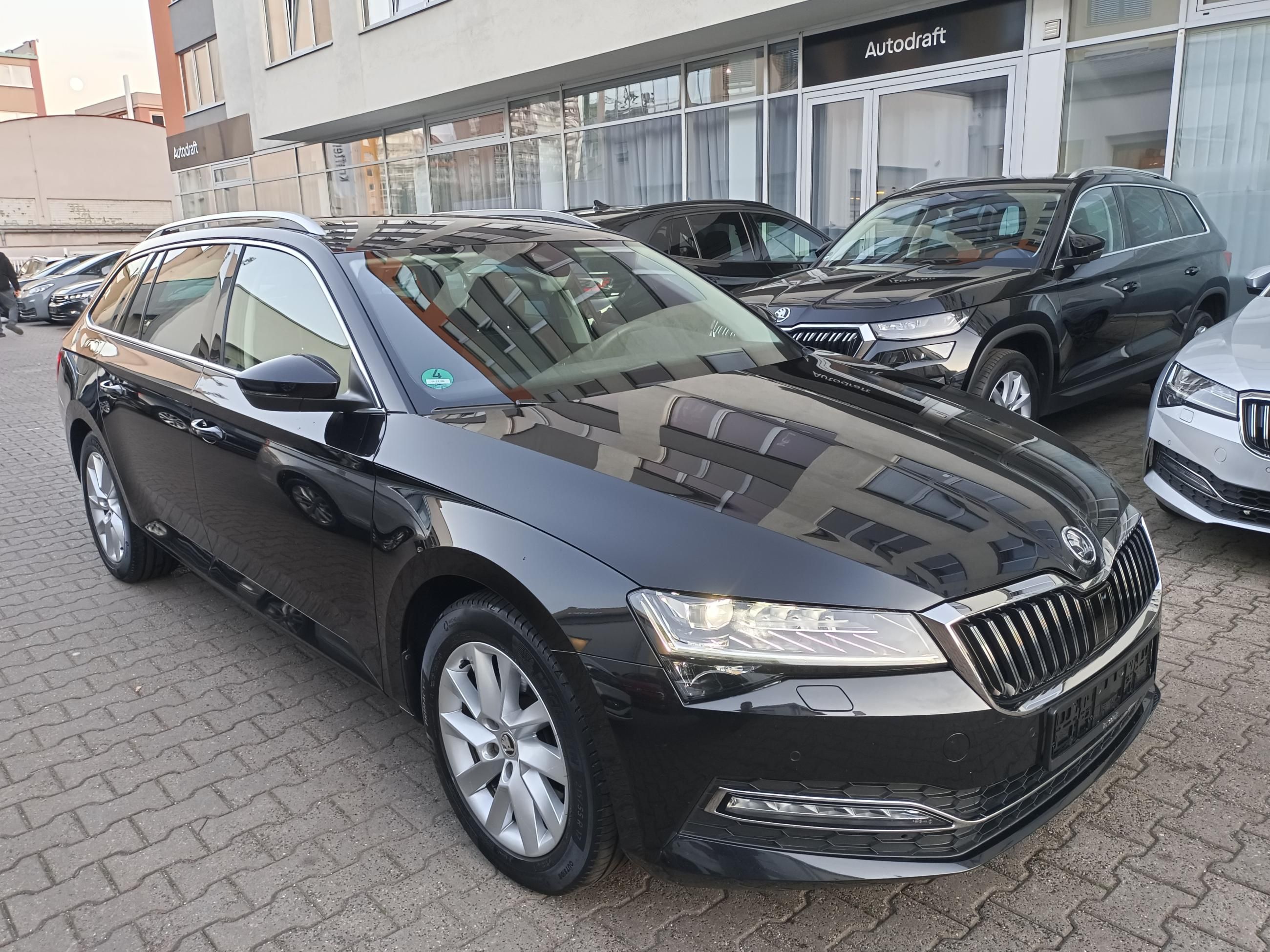 Škoda Superb, 2.0 TDI 110kW DSG / Tažné