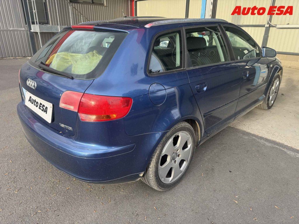Audi A3, 1.9 TDi - fotka 2