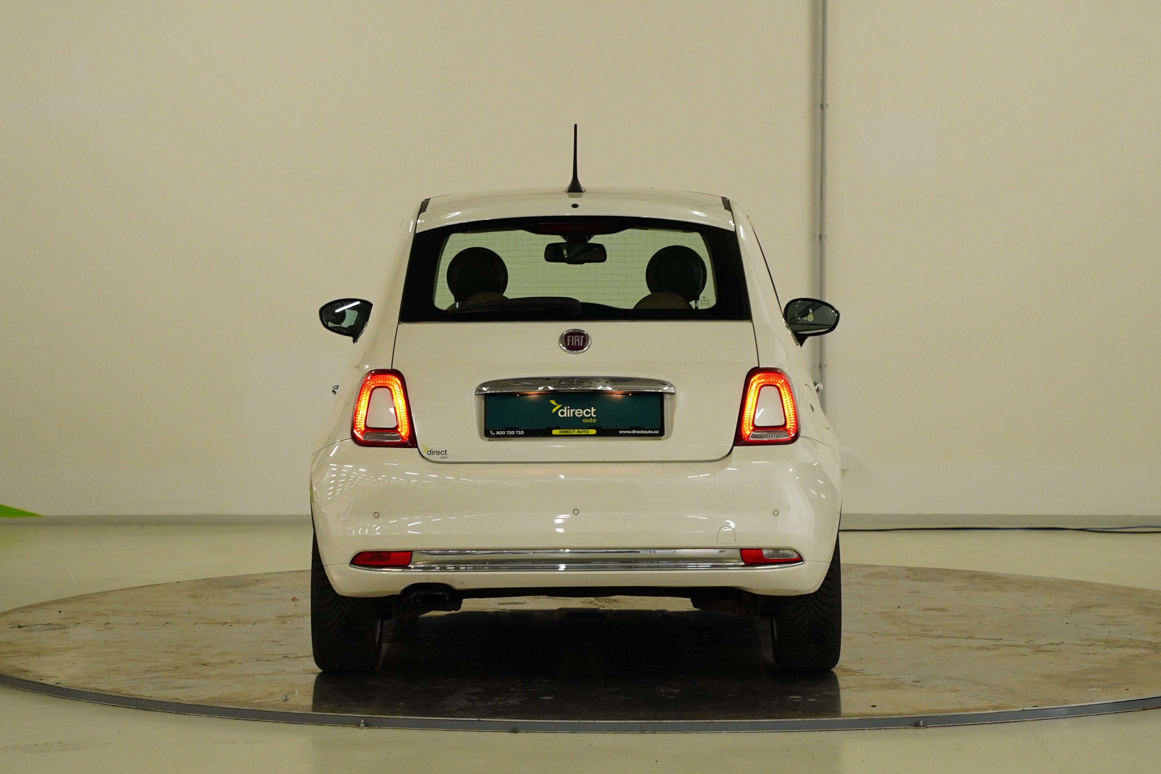 Fiat 500, 1.0 51 kW - fotka 6