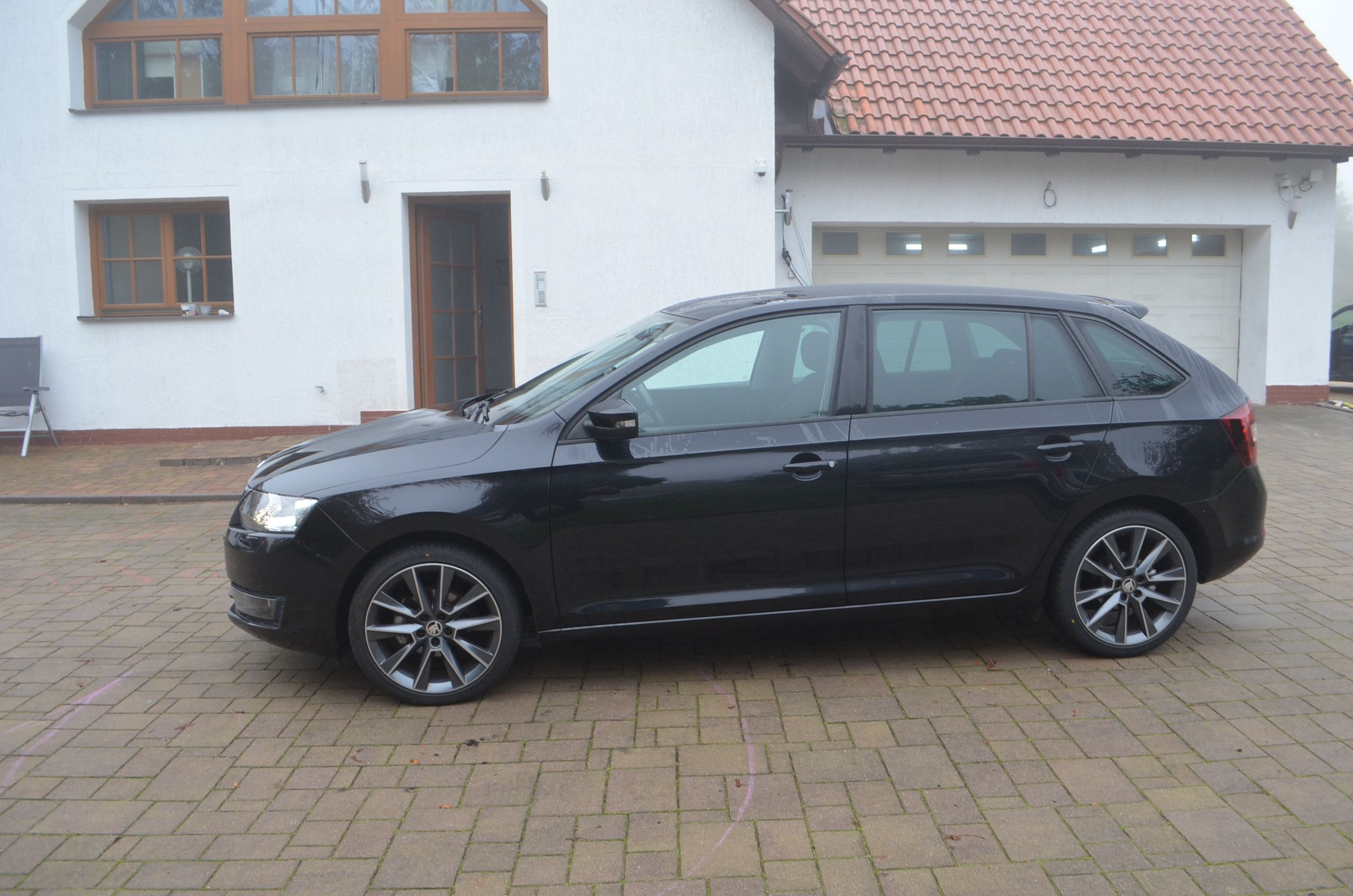 Škoda Rapid, SPACEBACK 1.2TSI 63KW EDITION - fotka 4