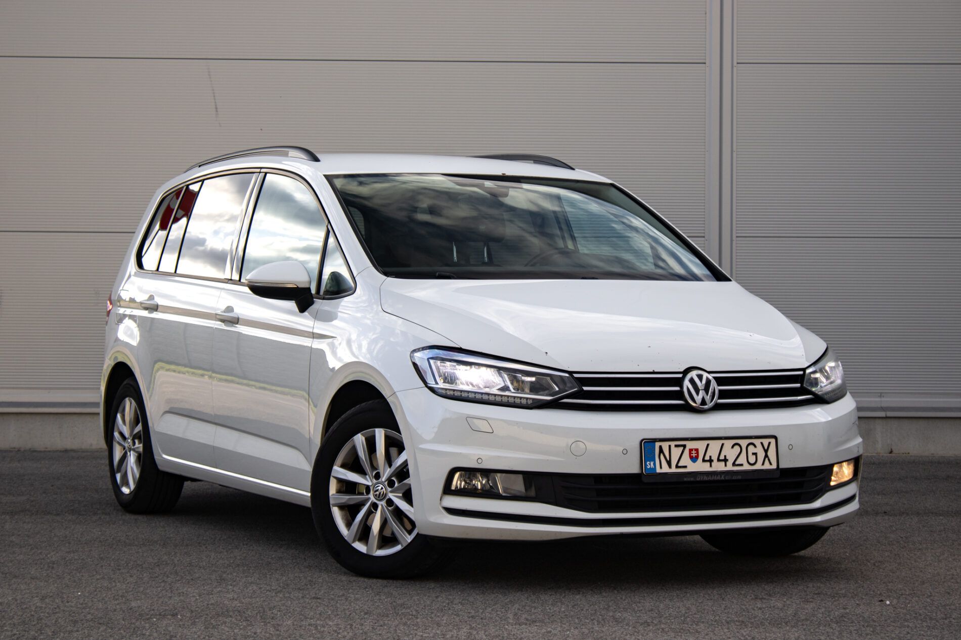 Volkswagen Touran - fotka 3
