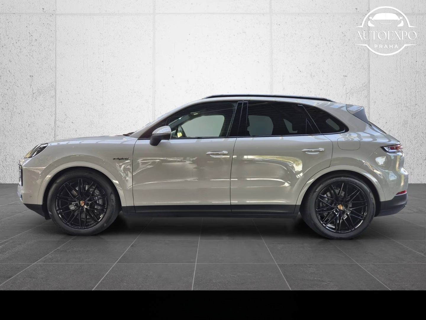Porsche Cayenne, E-Hybrid Panorama*Tažné* - fotka 5