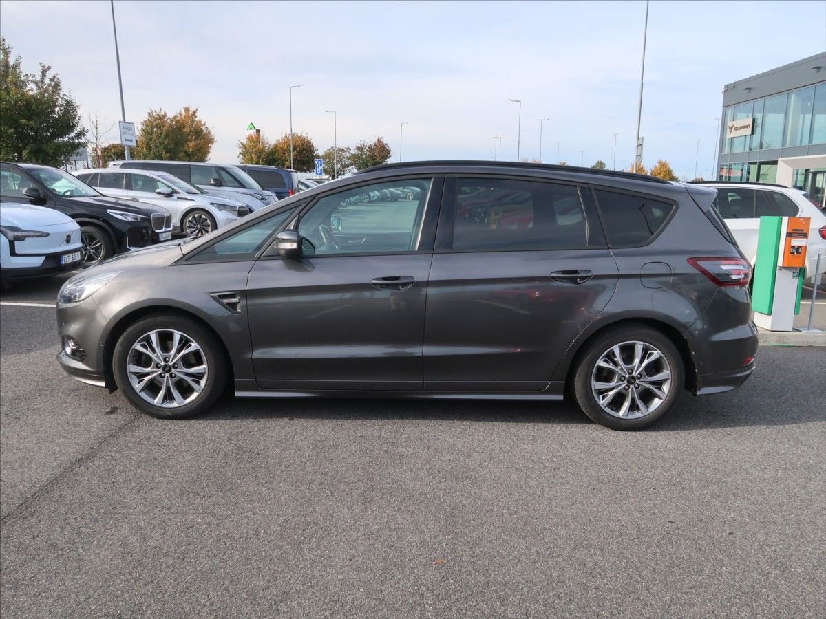 Ford S-MAX, 2,0 TDCI ST-Line AT 132kW TOP - fotka 3