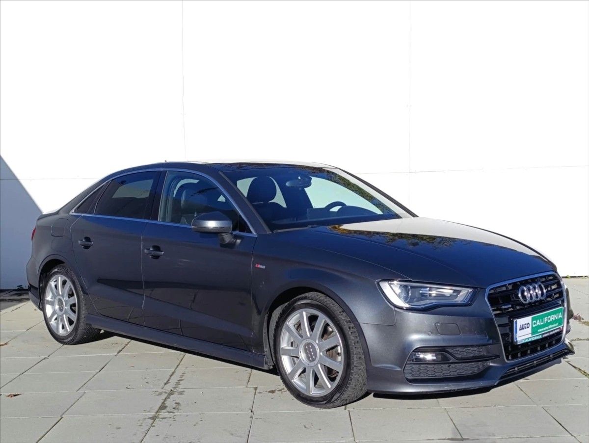 Audi A3, 2,0 TDi S-Line Navi,Bi-xenon - fotka 5