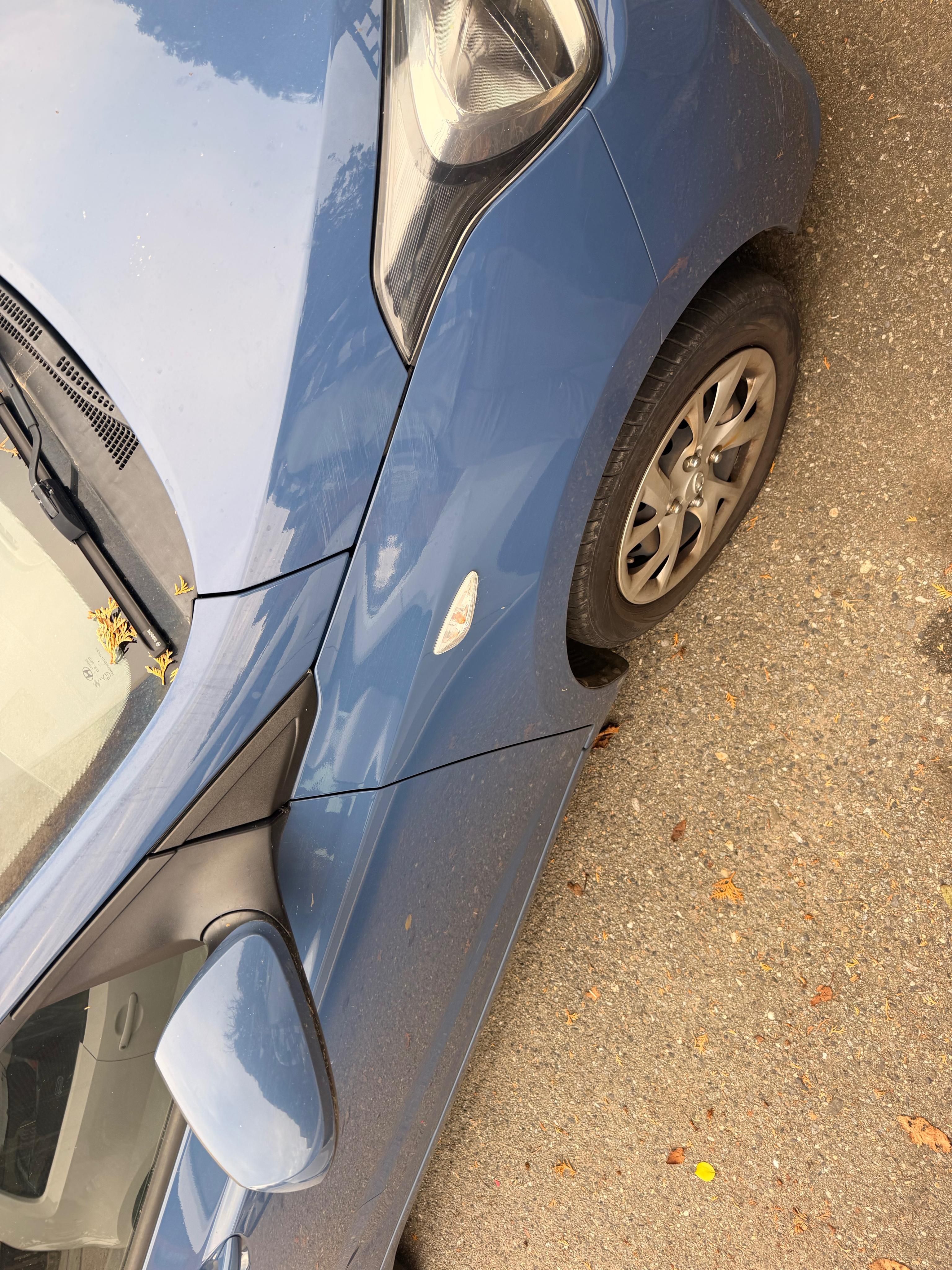 Hyundai i10, Auto na náhradní díly - fotka 3