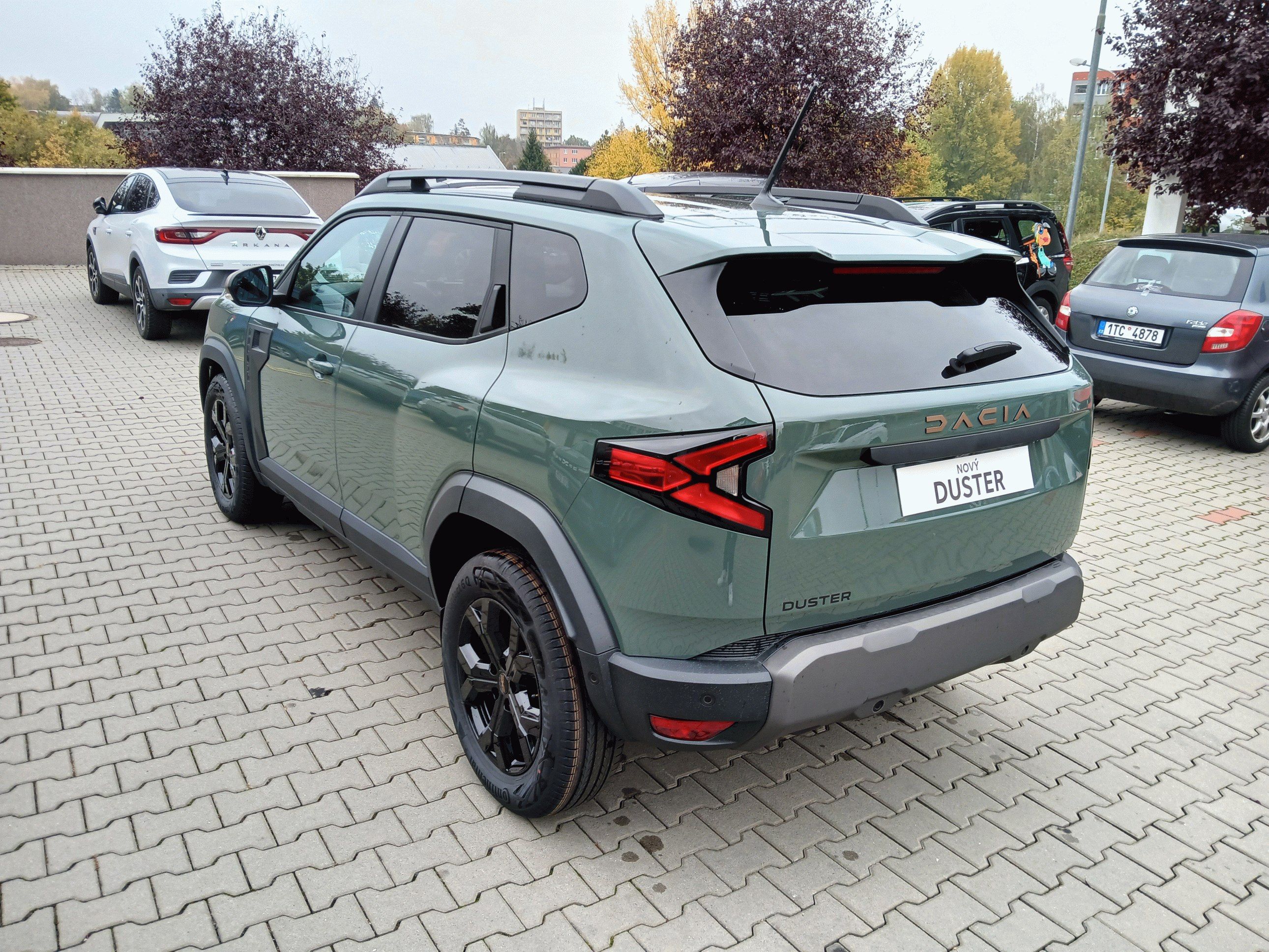 Dacia Duster, extreme Eco-G 120 auto pobočka - fotka 4
